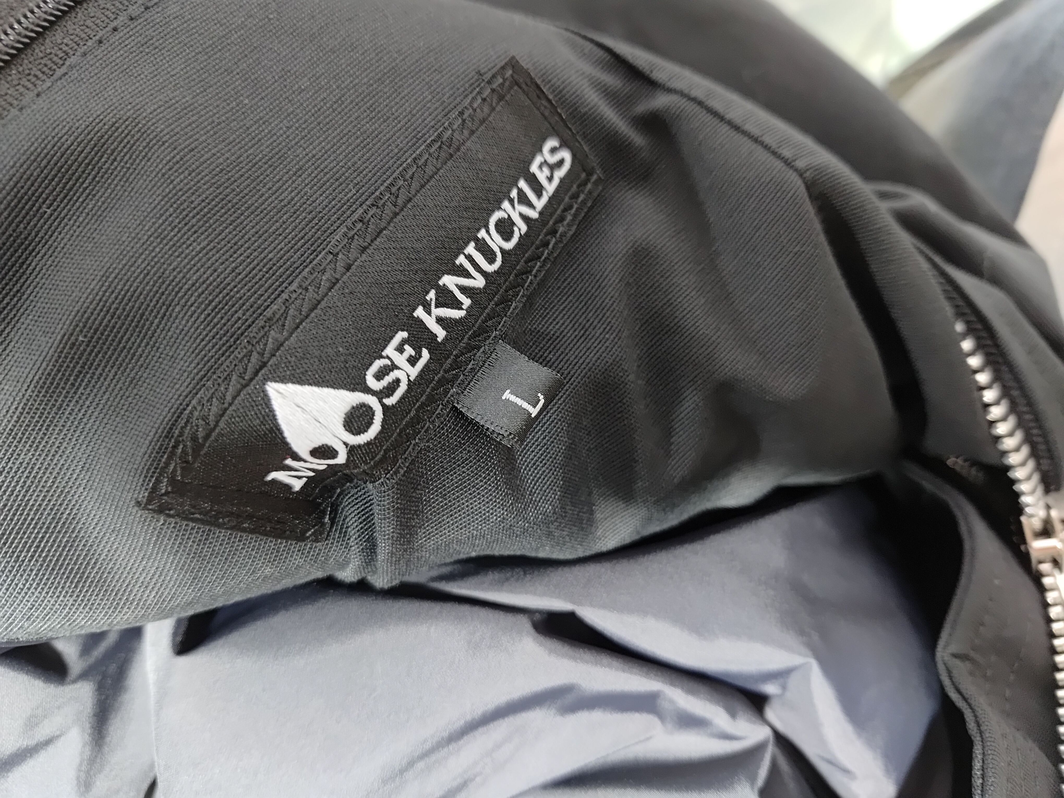 Moose Knuckles Original Ballistic Bomber Jacket Black/White（NFC）YZ241223 review Stockxkicks 00
