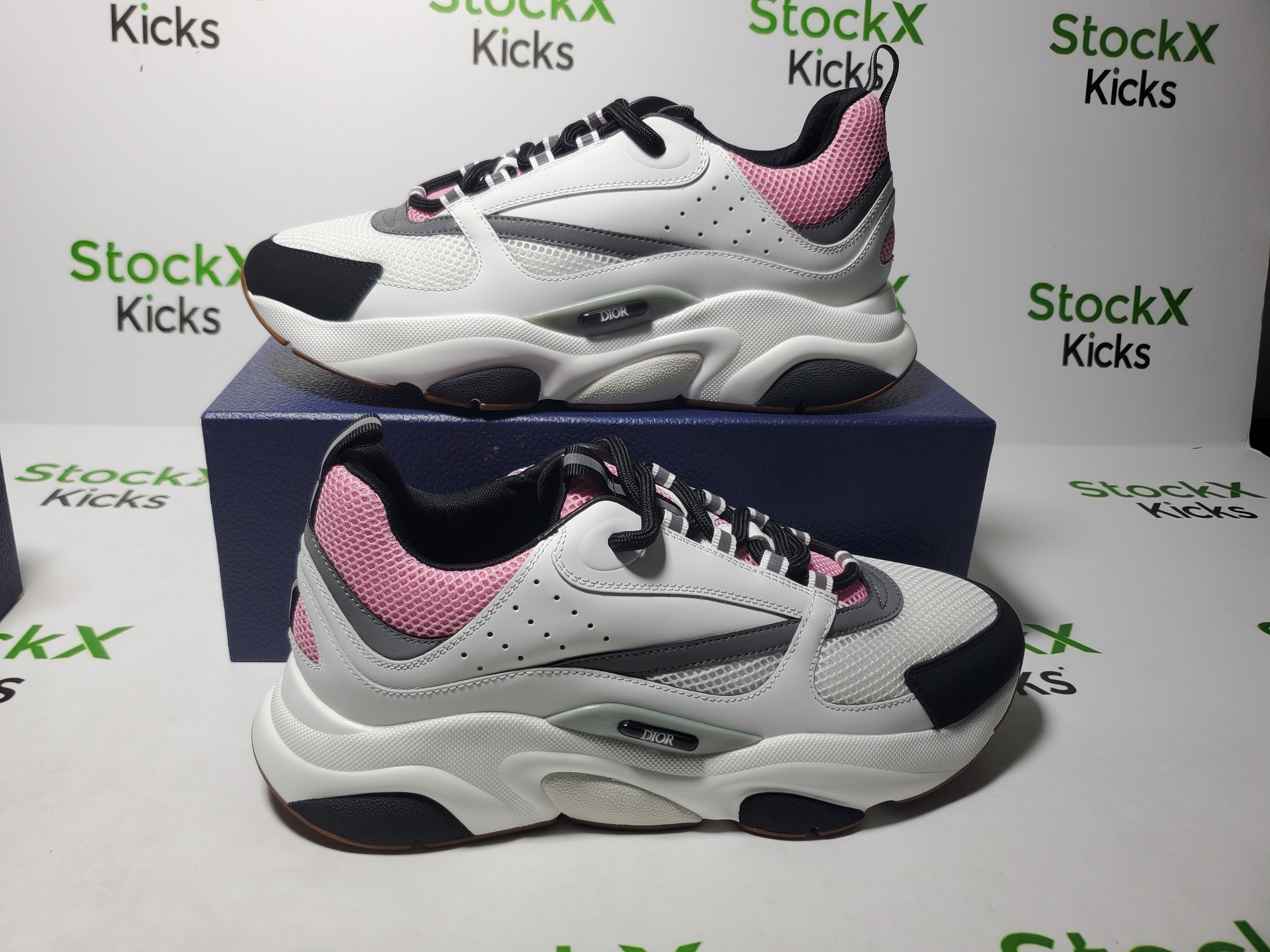 Dior B22 Sneakers Grey Pale Pink CK241024 review Stockxkicks 01