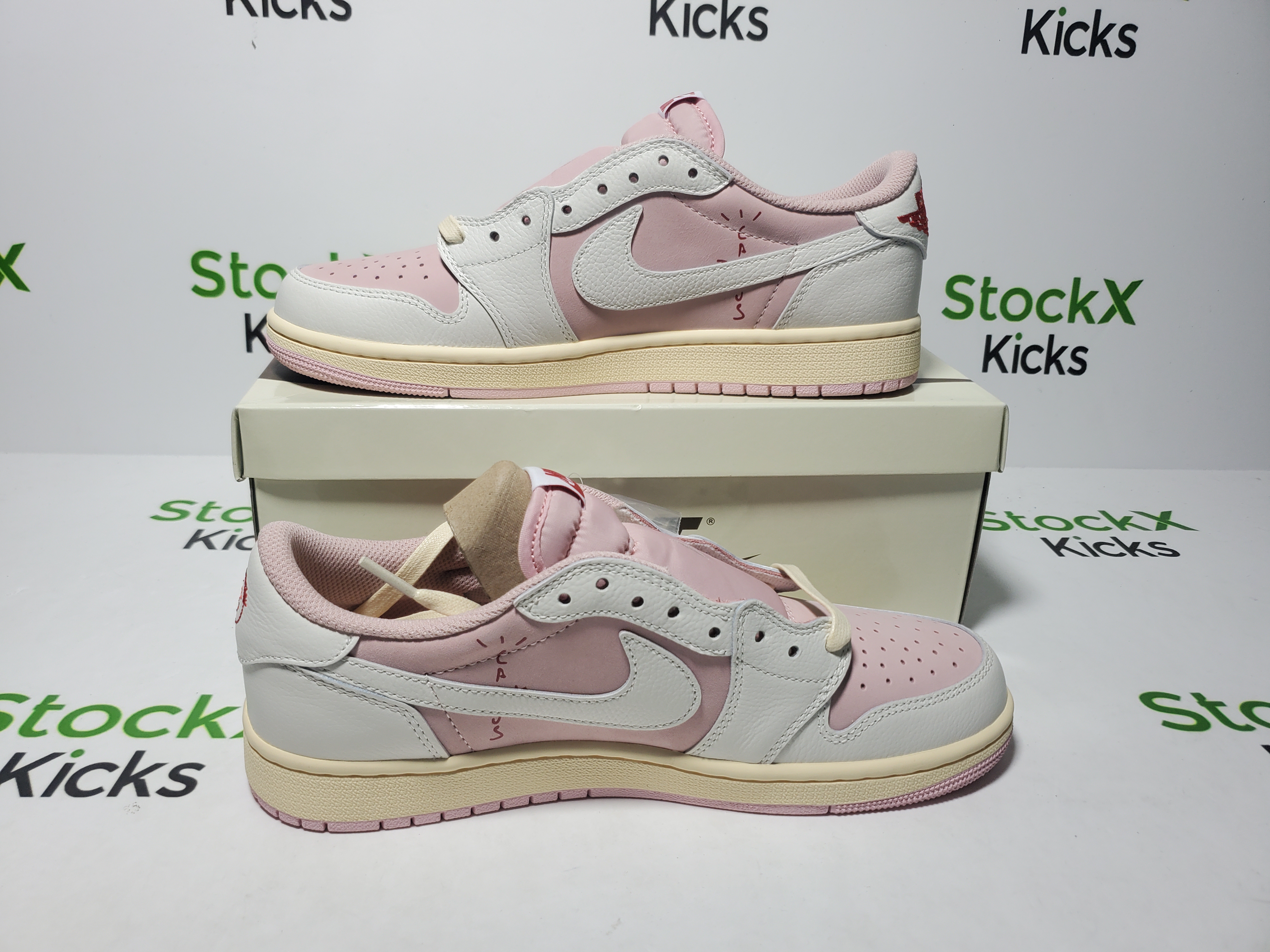 PK God Batch Air Jordan 1 Low Travis Scott White Pink DM7866-600 review Stockxkicks 01