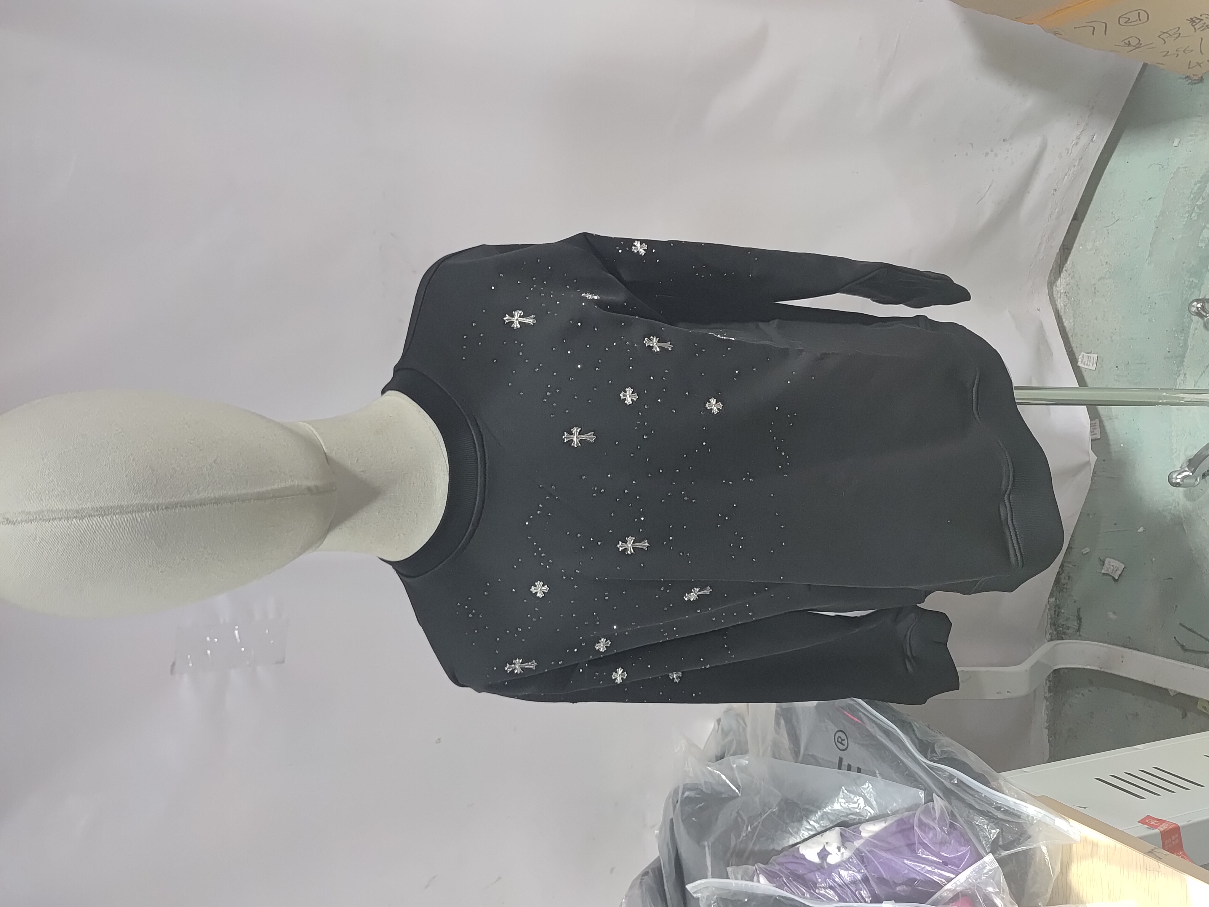 CHROME HEARTS Sweatshirt 8655 review Stockxkicks 01