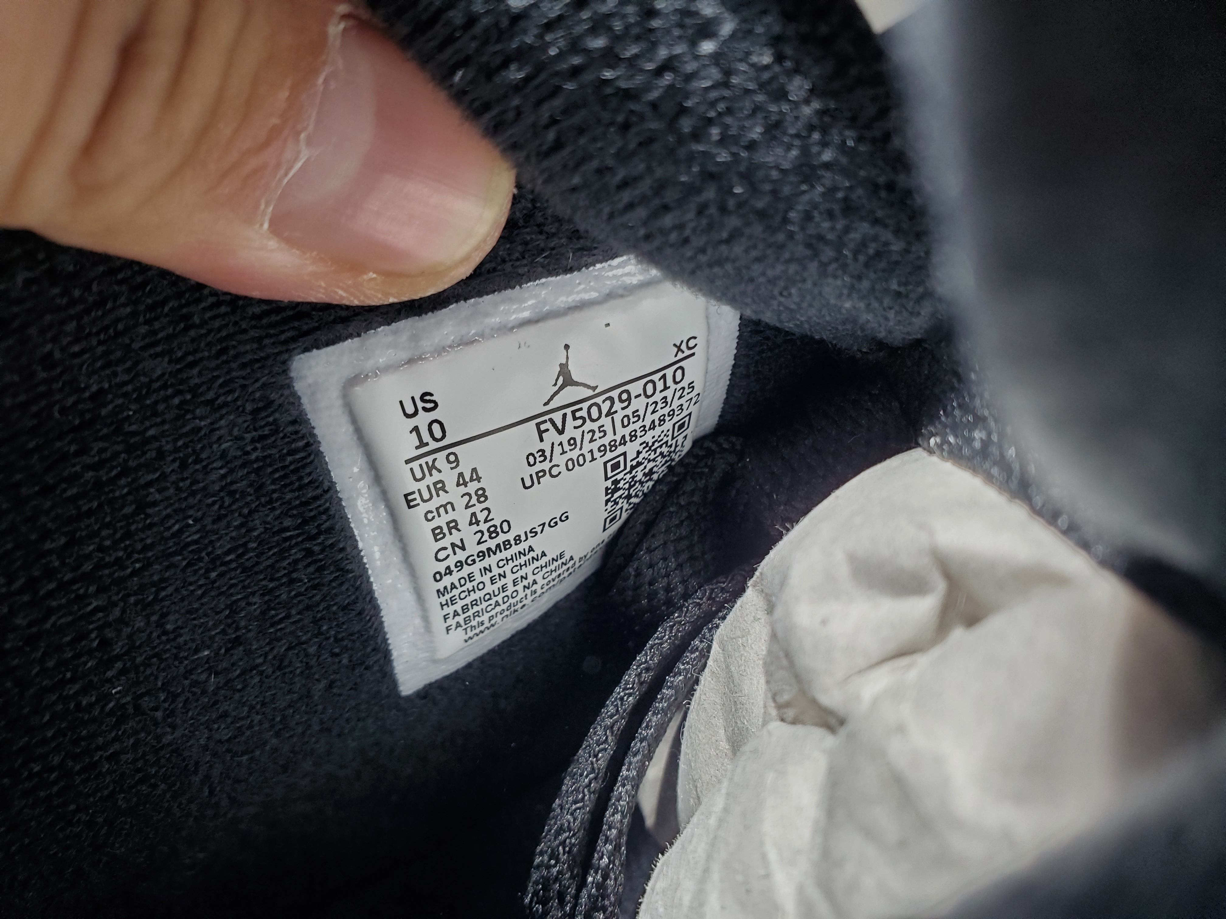 PK God Batch Air Jordan 4 Retro Black Cat (2025) FV5029-010 review Stockicks 03