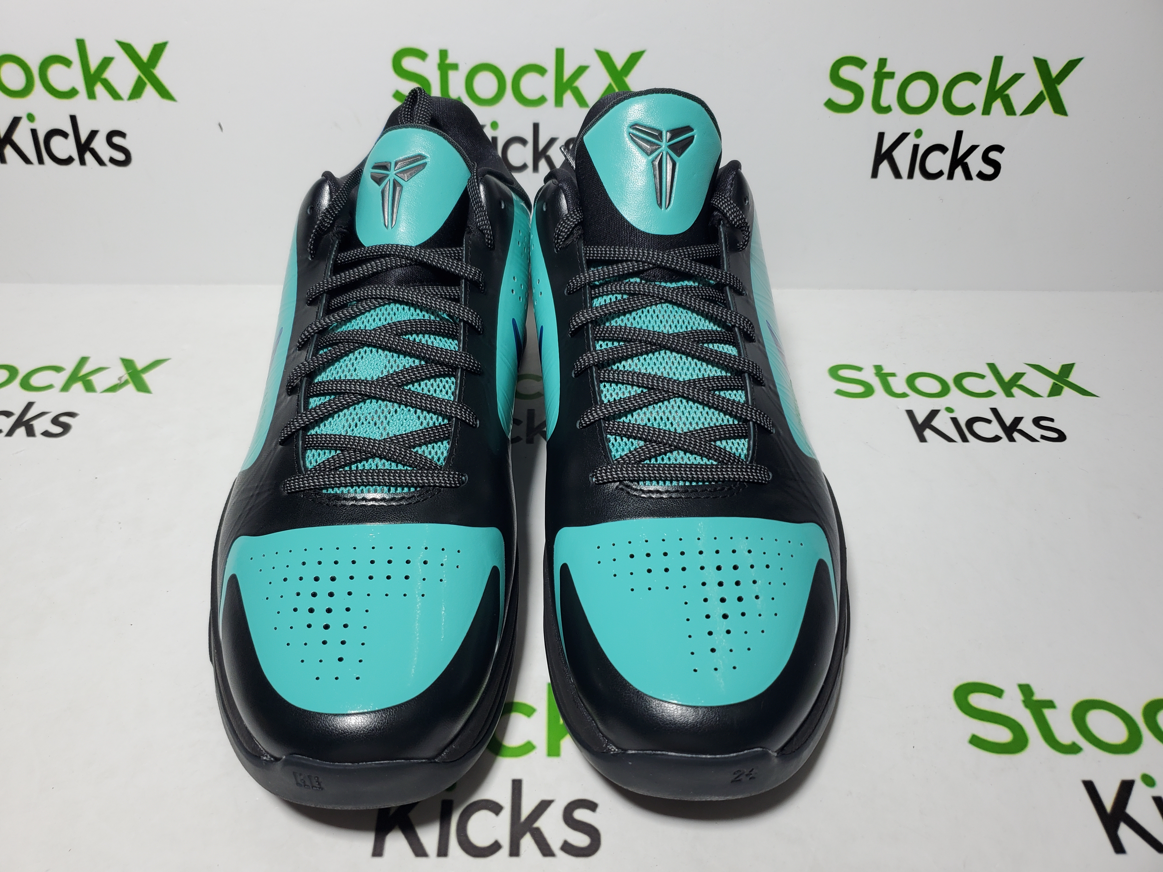 Nike Kobe 5 Black Green IH0274-300 review Stockicks 01