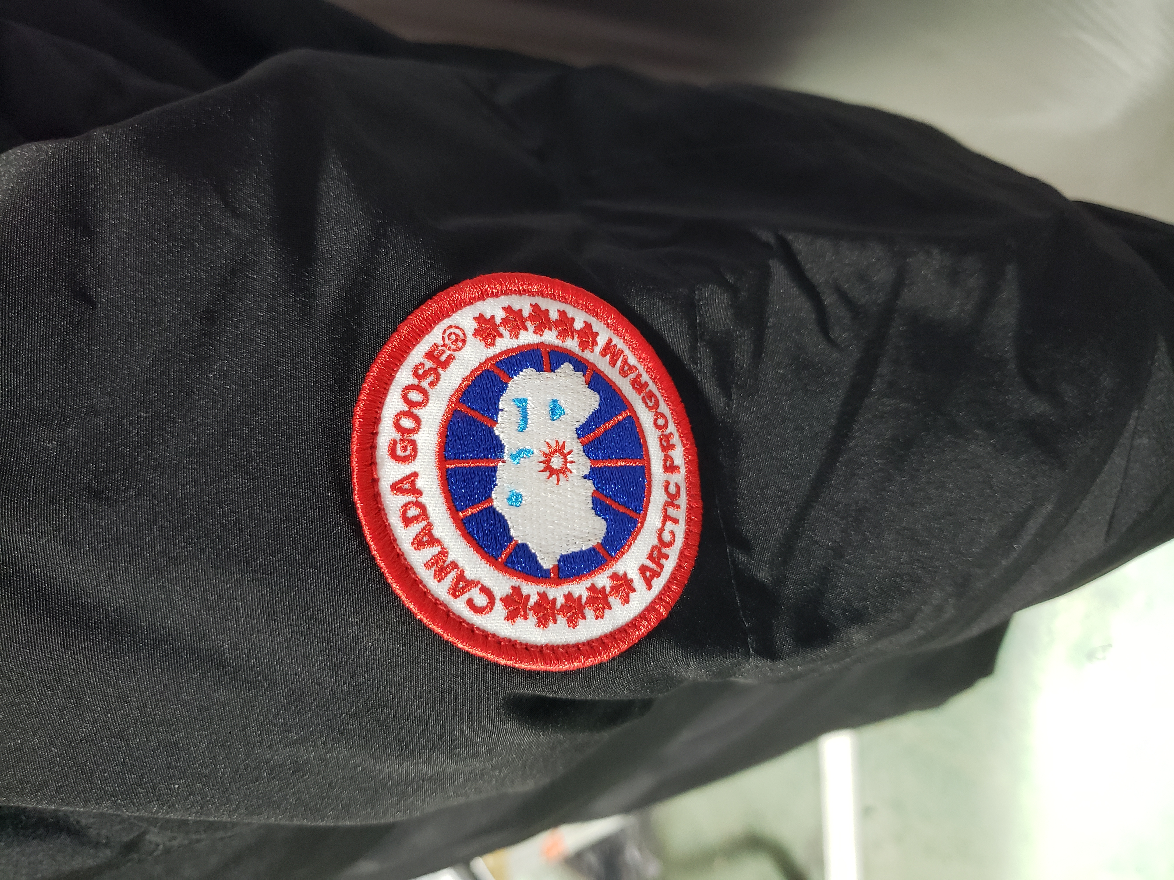 Canada Goose Heren Macmillan Parka Black Down Jacket Red Label review Stockicks 02