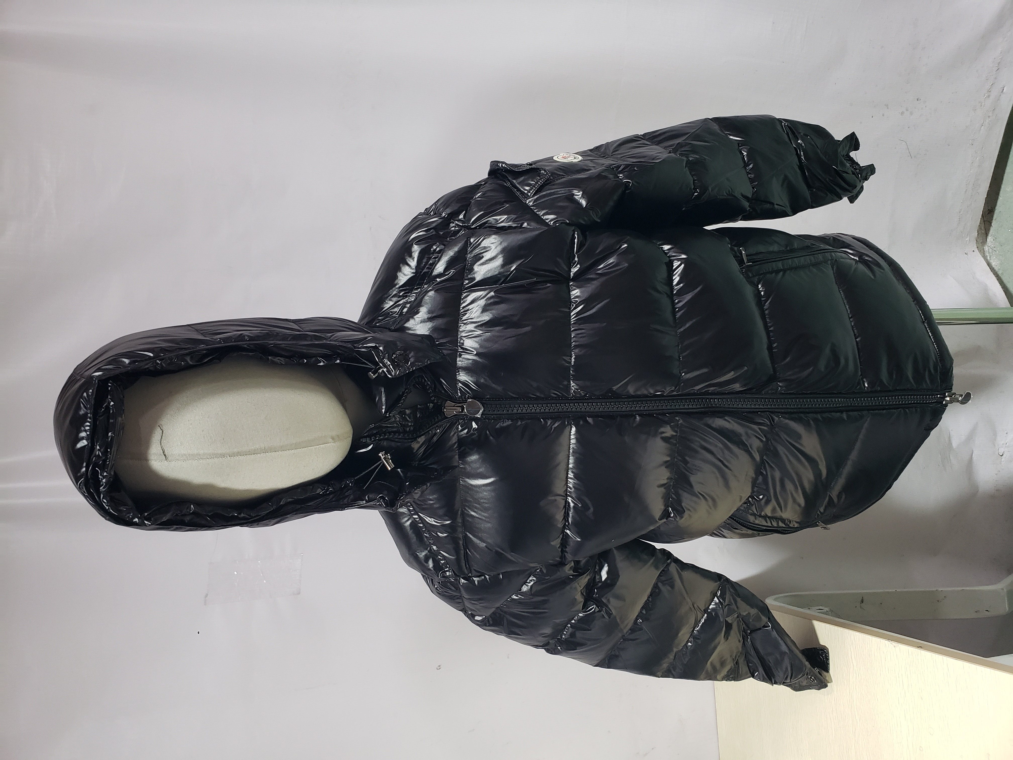 (NFC) Moncler Puffer Jacket Black H29541A1252068950（For Women） review Stockicks 01