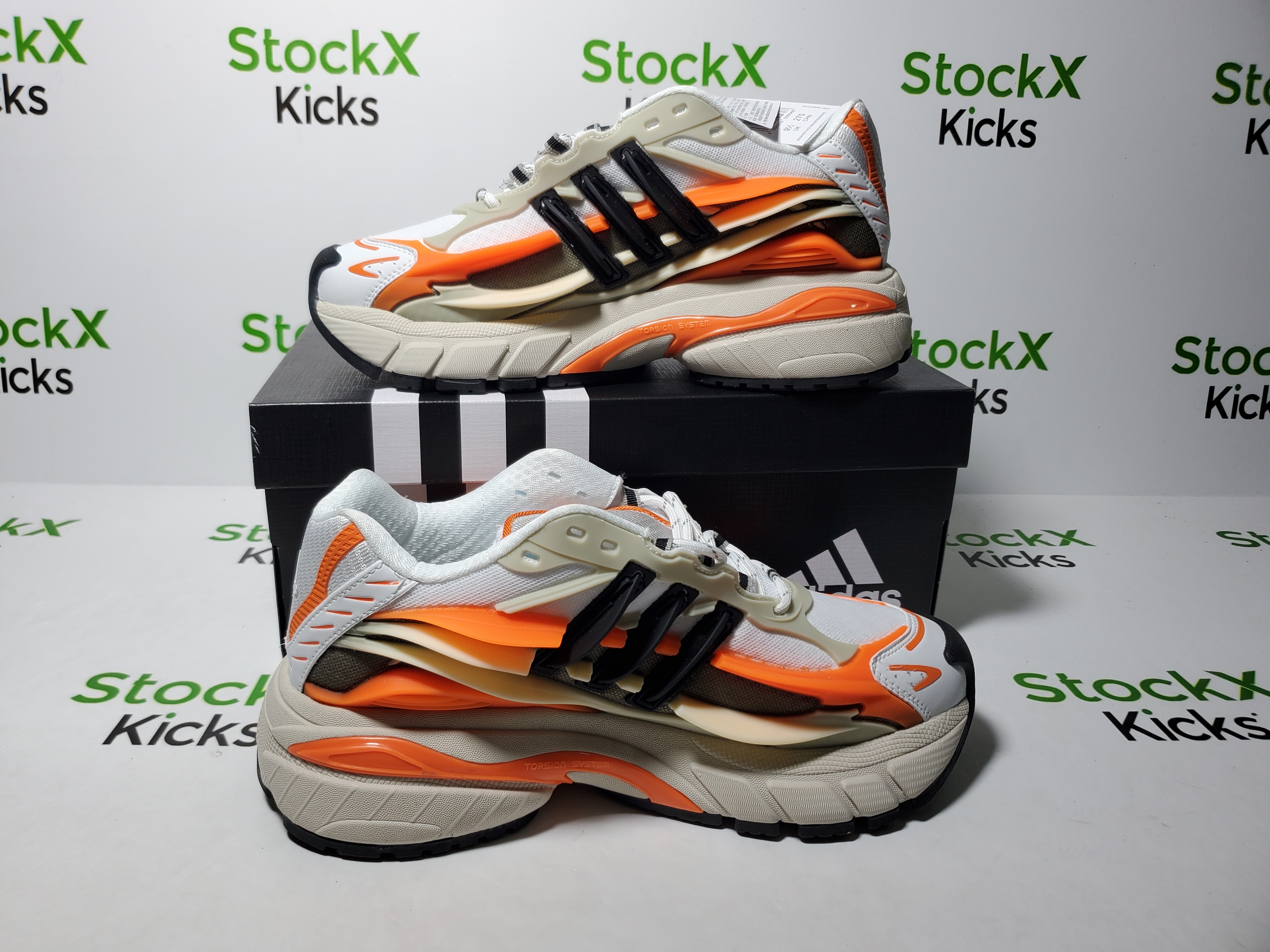 Adidas Adistar Jellyfish Pharrell Williams Focus Olive Orange JP9261 review Stockicks 02