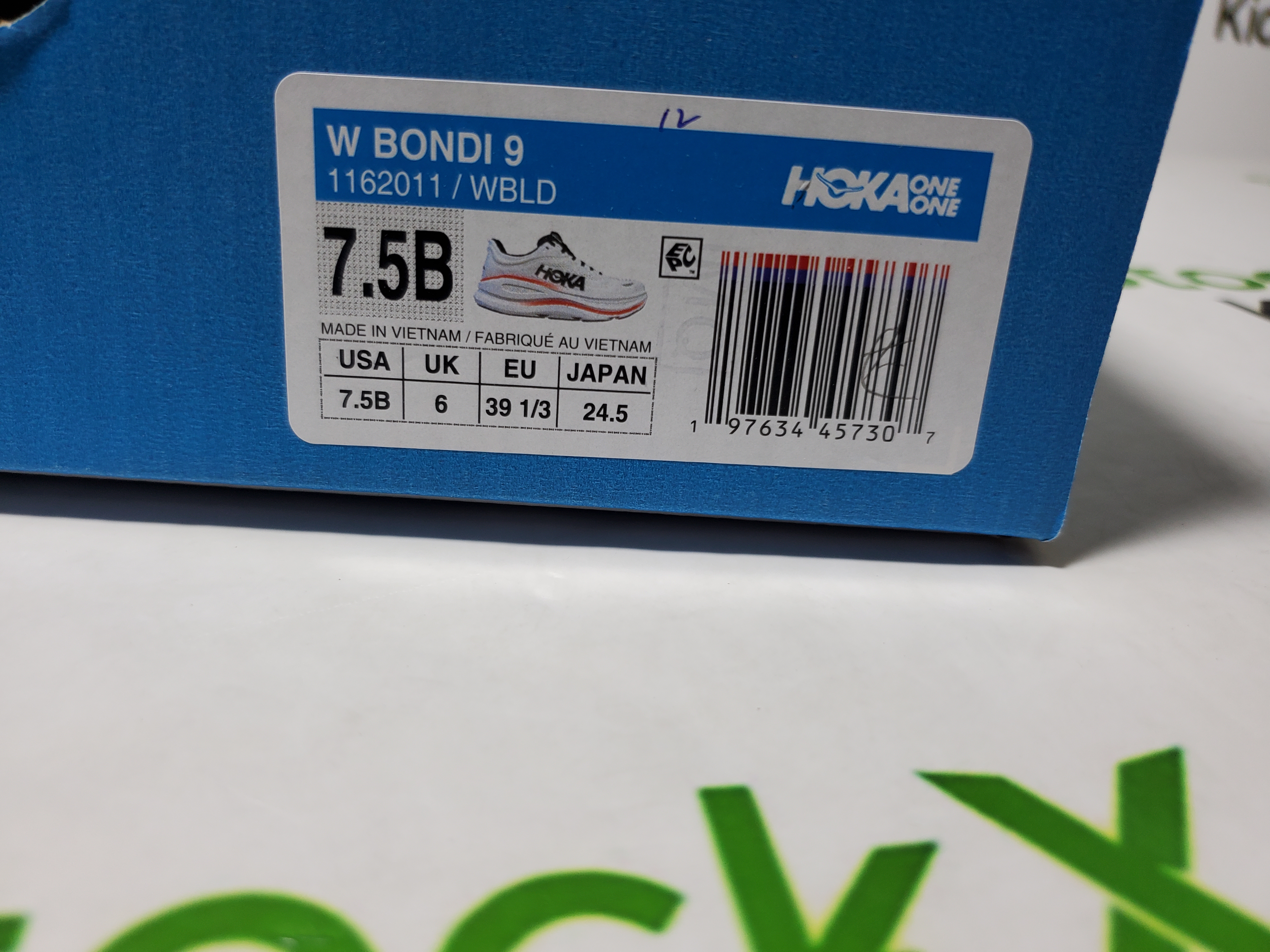 Hoka One One Bondi 9 Black White Red 1162011-WBLC review Stockicks 00