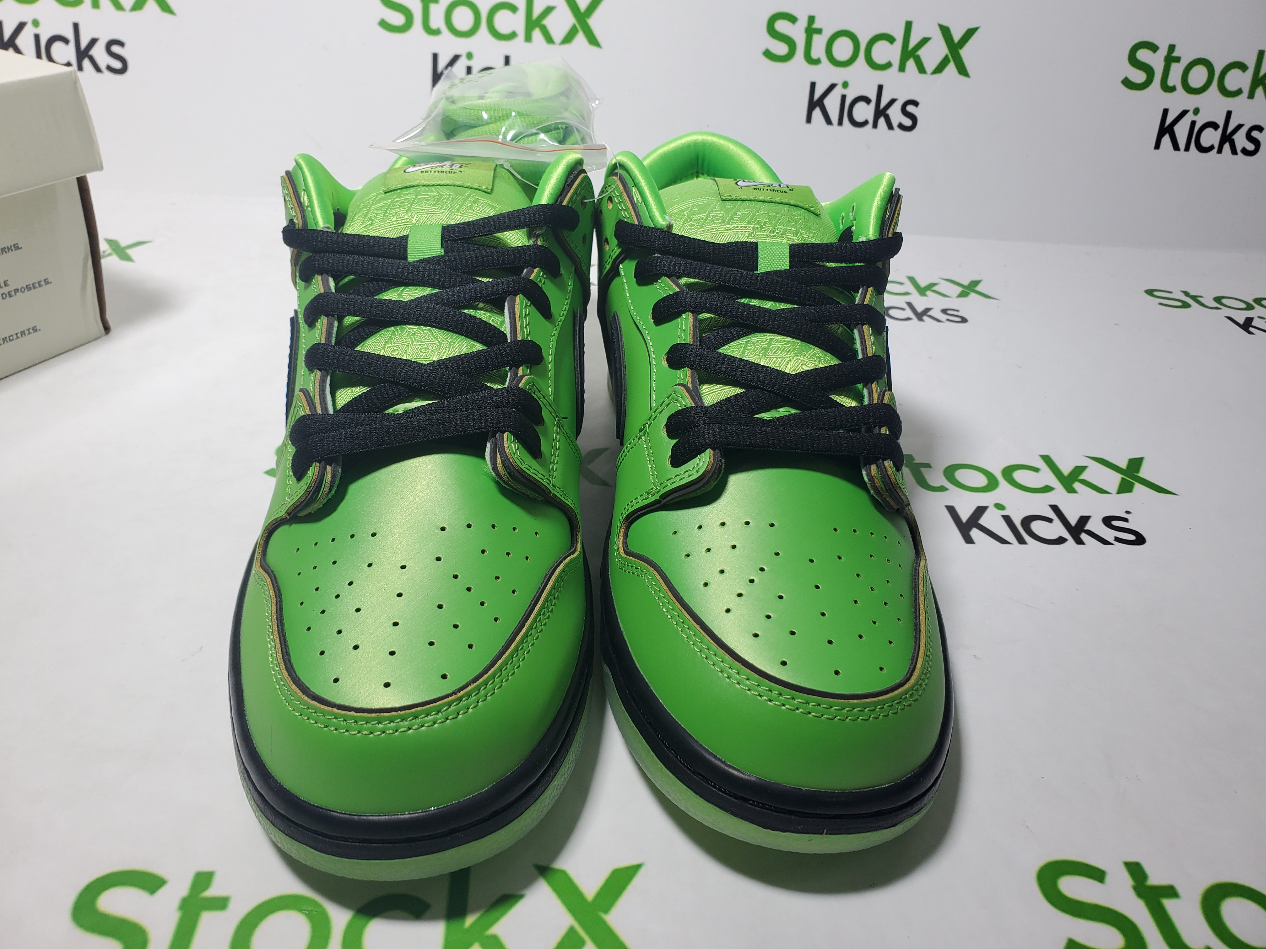 PK God Batch The Powerpuff Girls x Nike SB Dunk Low Buttercup FZ8319-300 review Stockicks 04