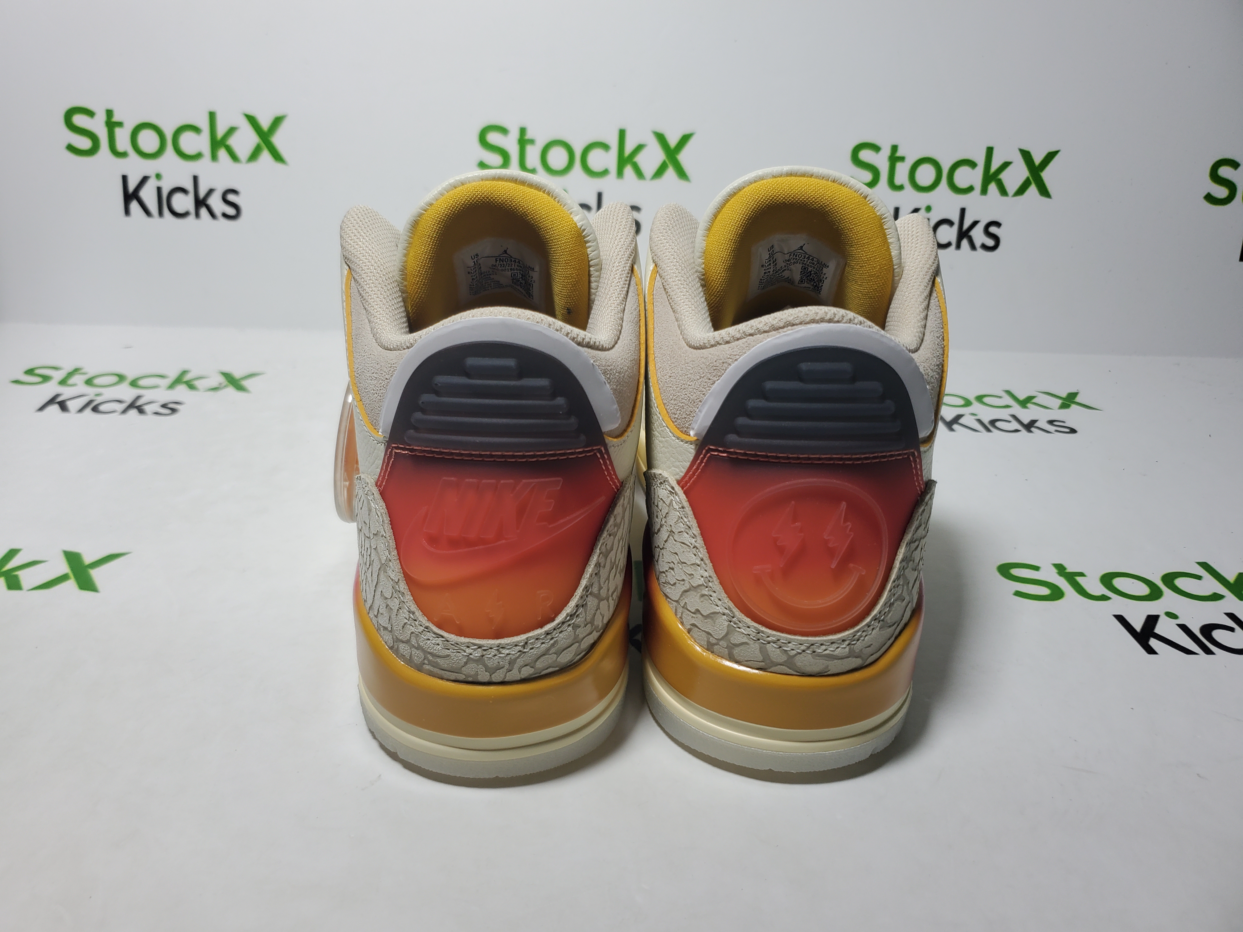 PK God Batch Air Jordan 3 x  J Balvin Medellín Sunset FN0344-901 review Stockicks 03