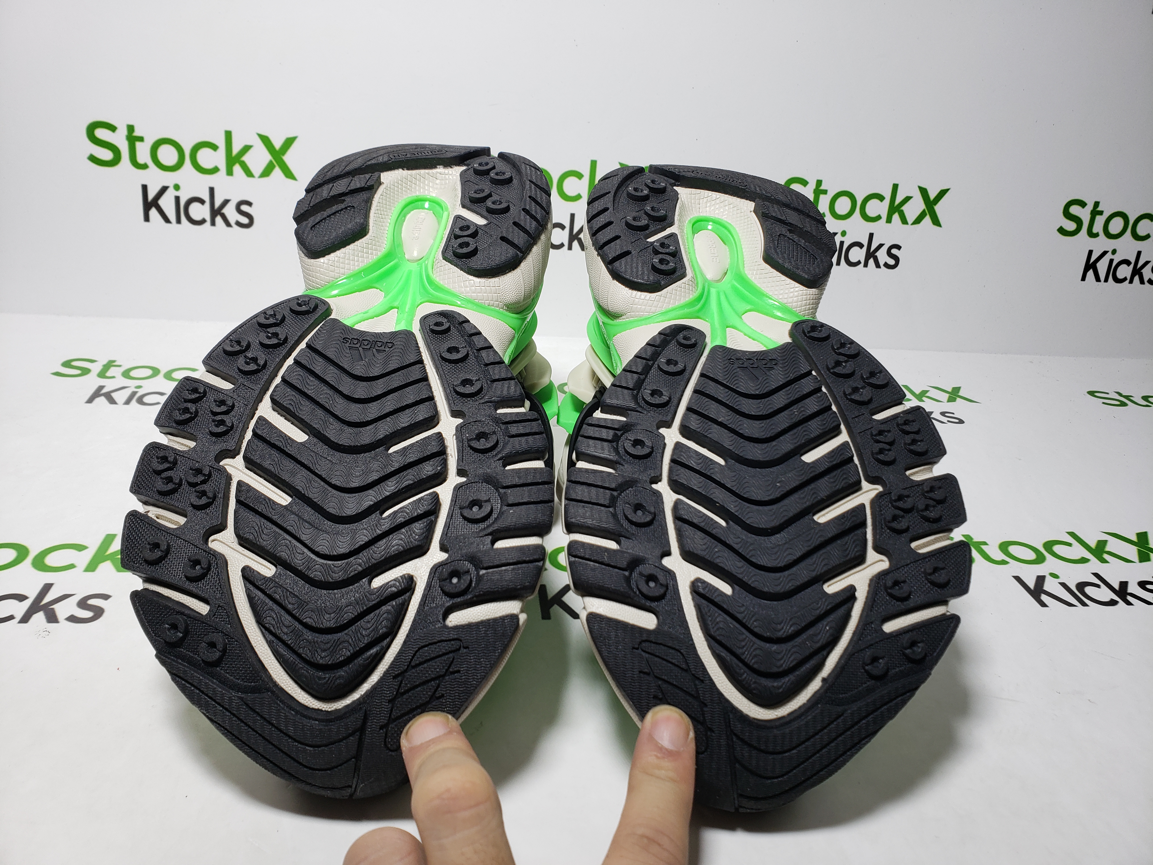 Adidas Adistar Jellyfish Pharrell Williams 'Focus Olive Real Green' JP9260 review Stockicks 05