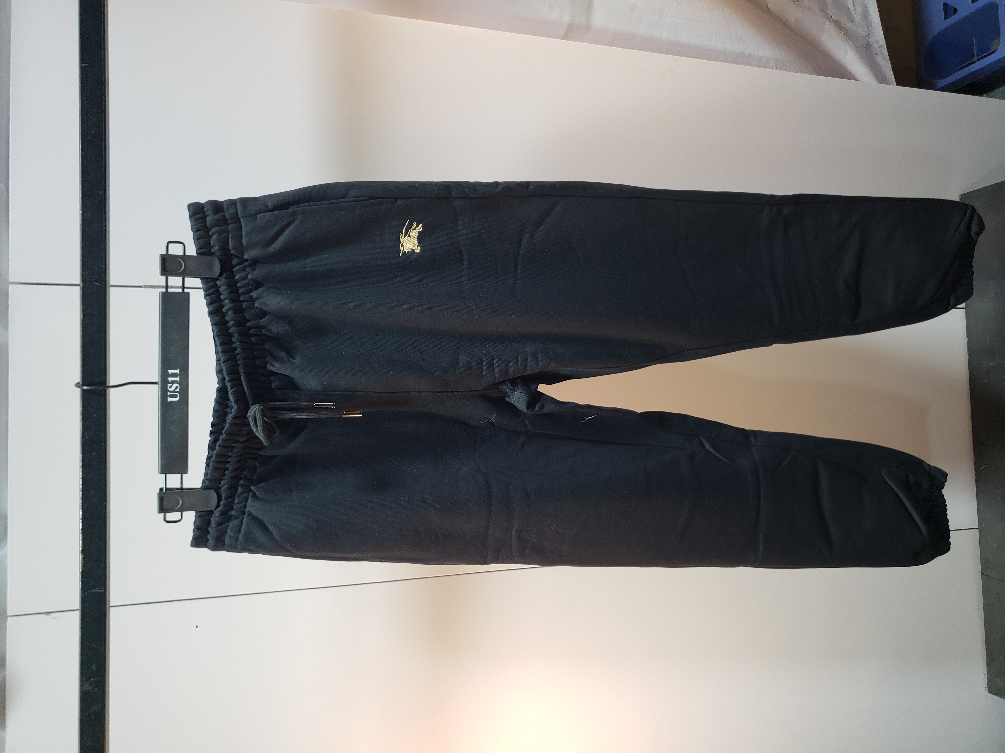 Burberry Warhorse Cross-Stitch Set Casual Pants Black review Stockicks 01