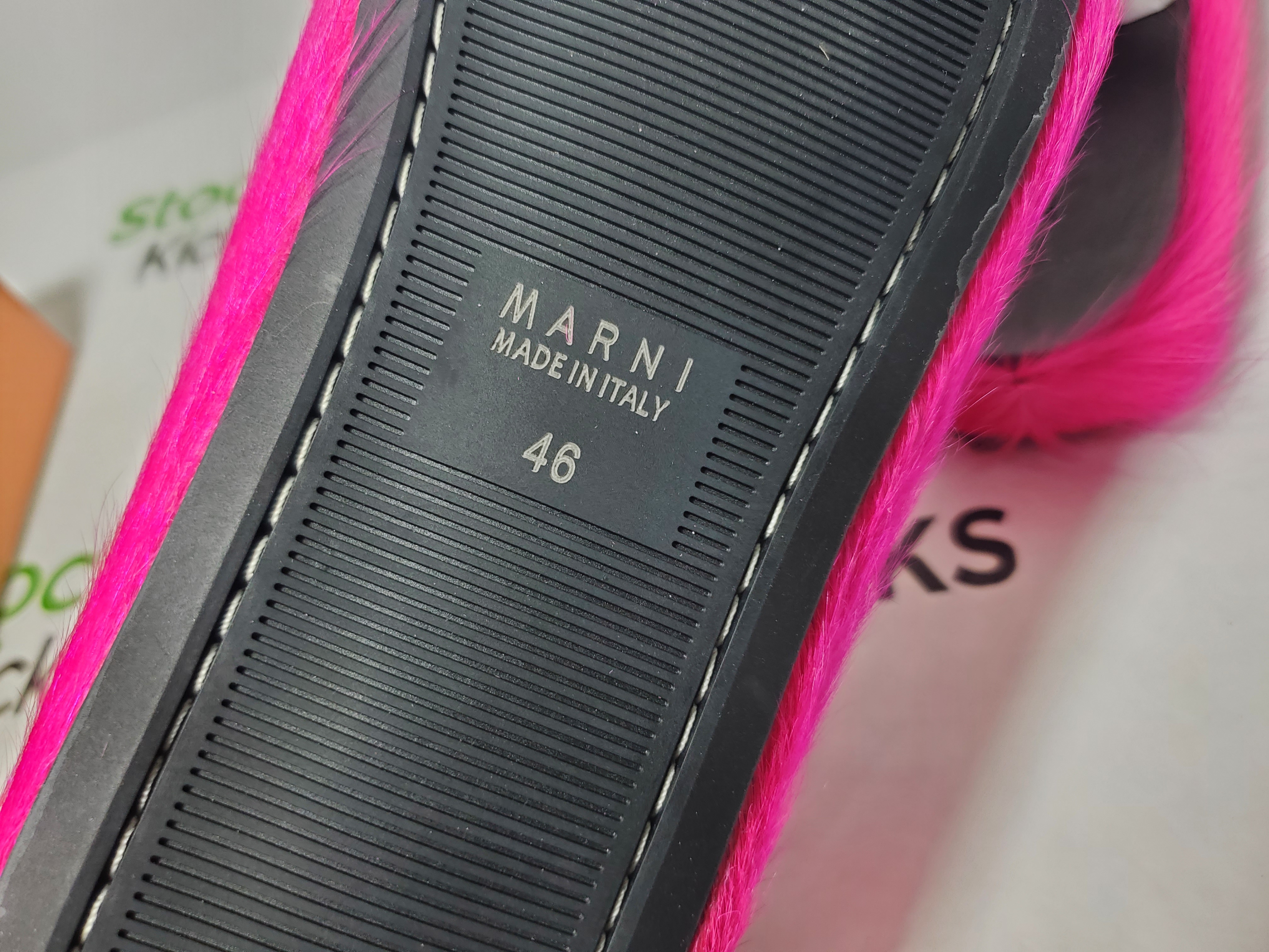 Marni Long-hair Calfskin Fussbett Sabot Fuchsia SBMR000600P412200C57 review Stockicks 02