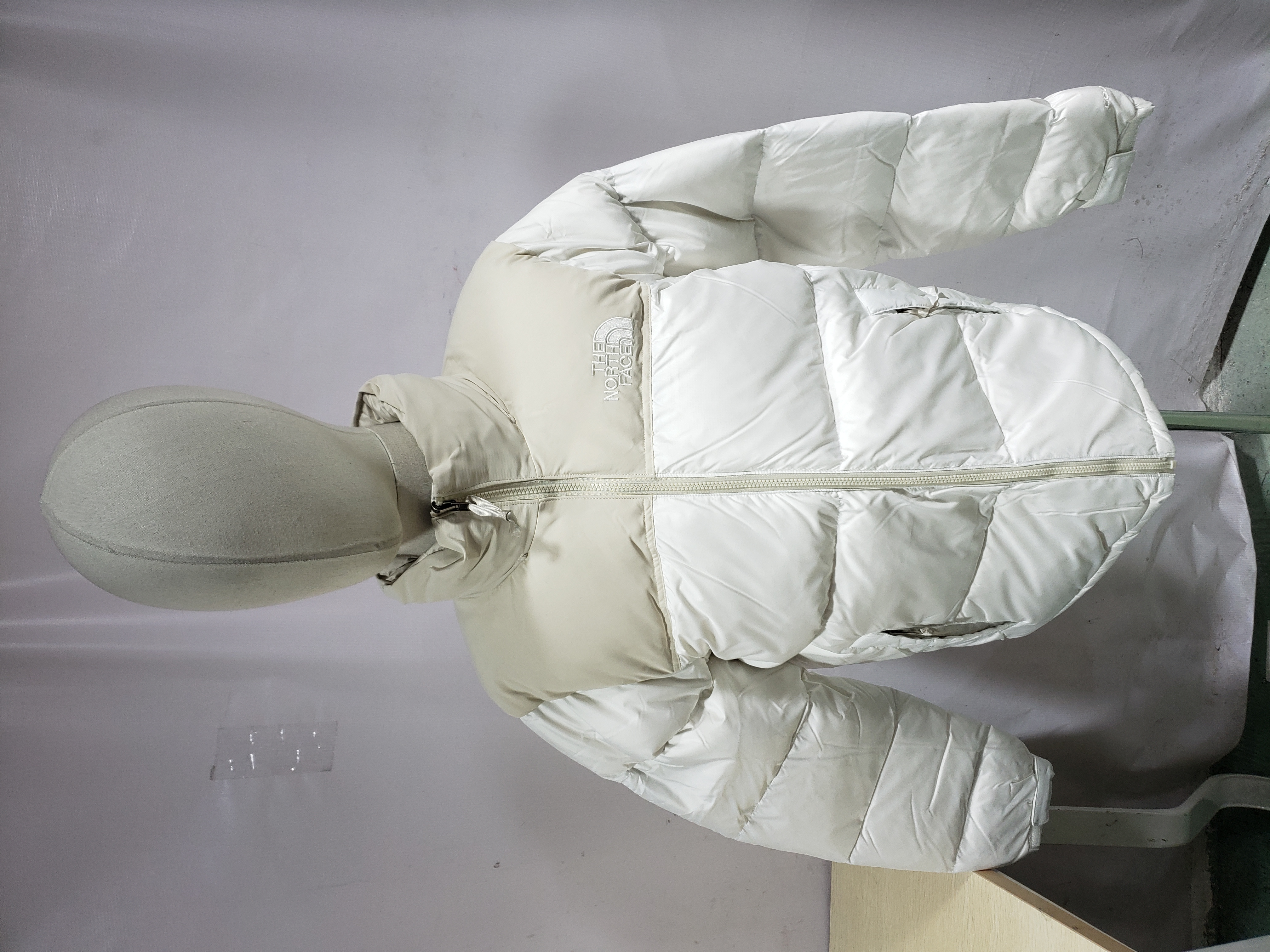 The North Face 1996 Splicing White And Double Pinyin White review Stockicks 01