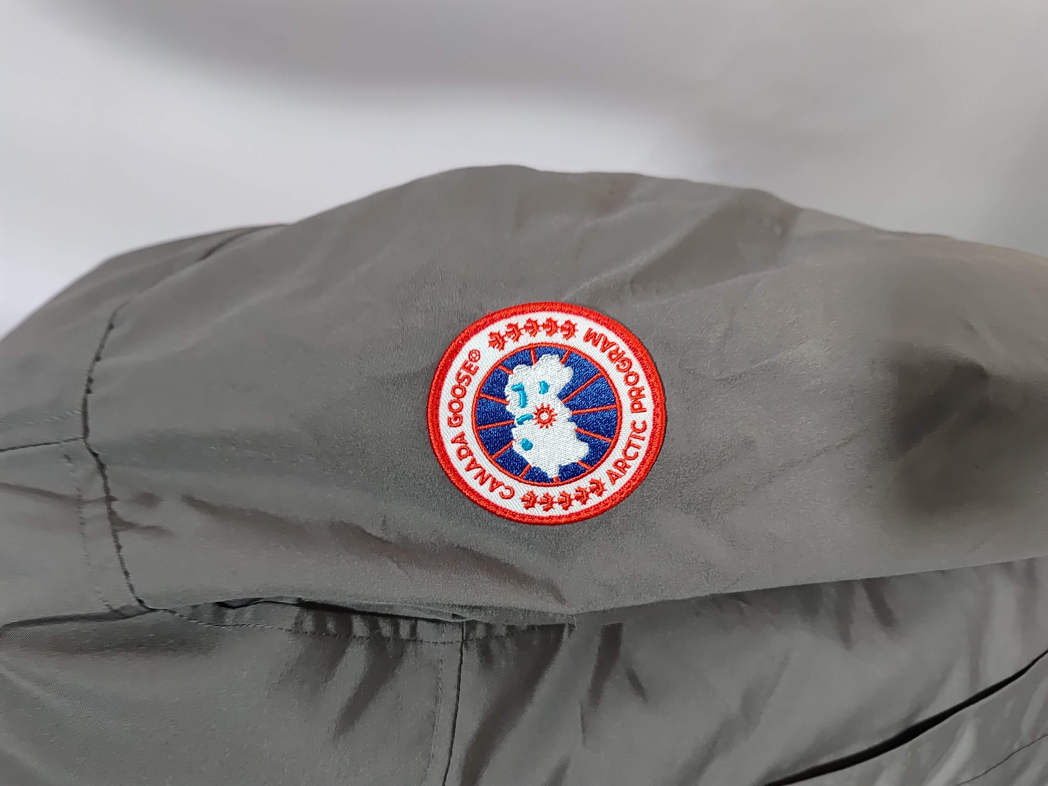 Canada Goose Langford Parka Mid-Length Gray review Stockicks 02