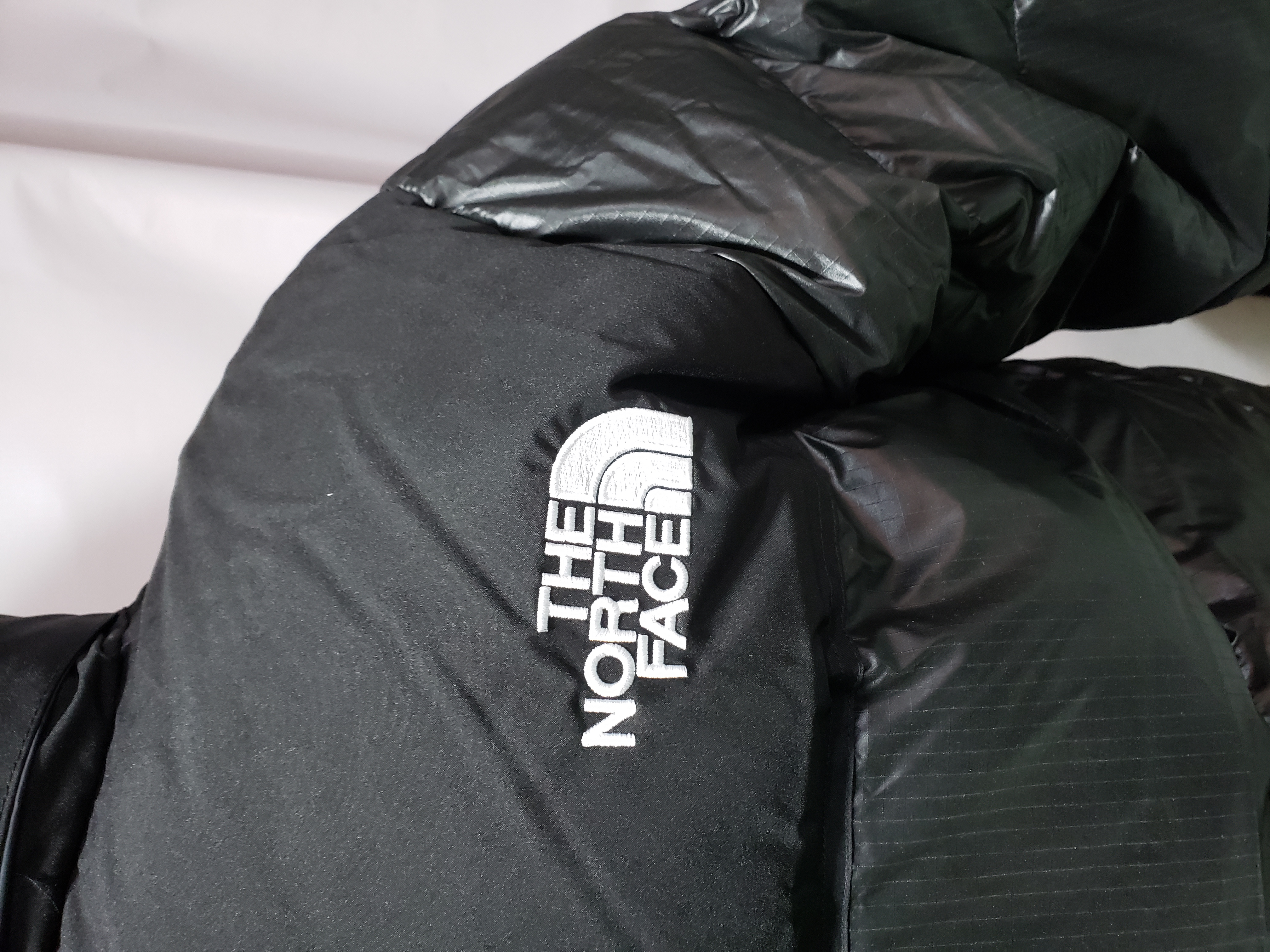 The North Face Splicing Black Down Jacket review Stockicks 02