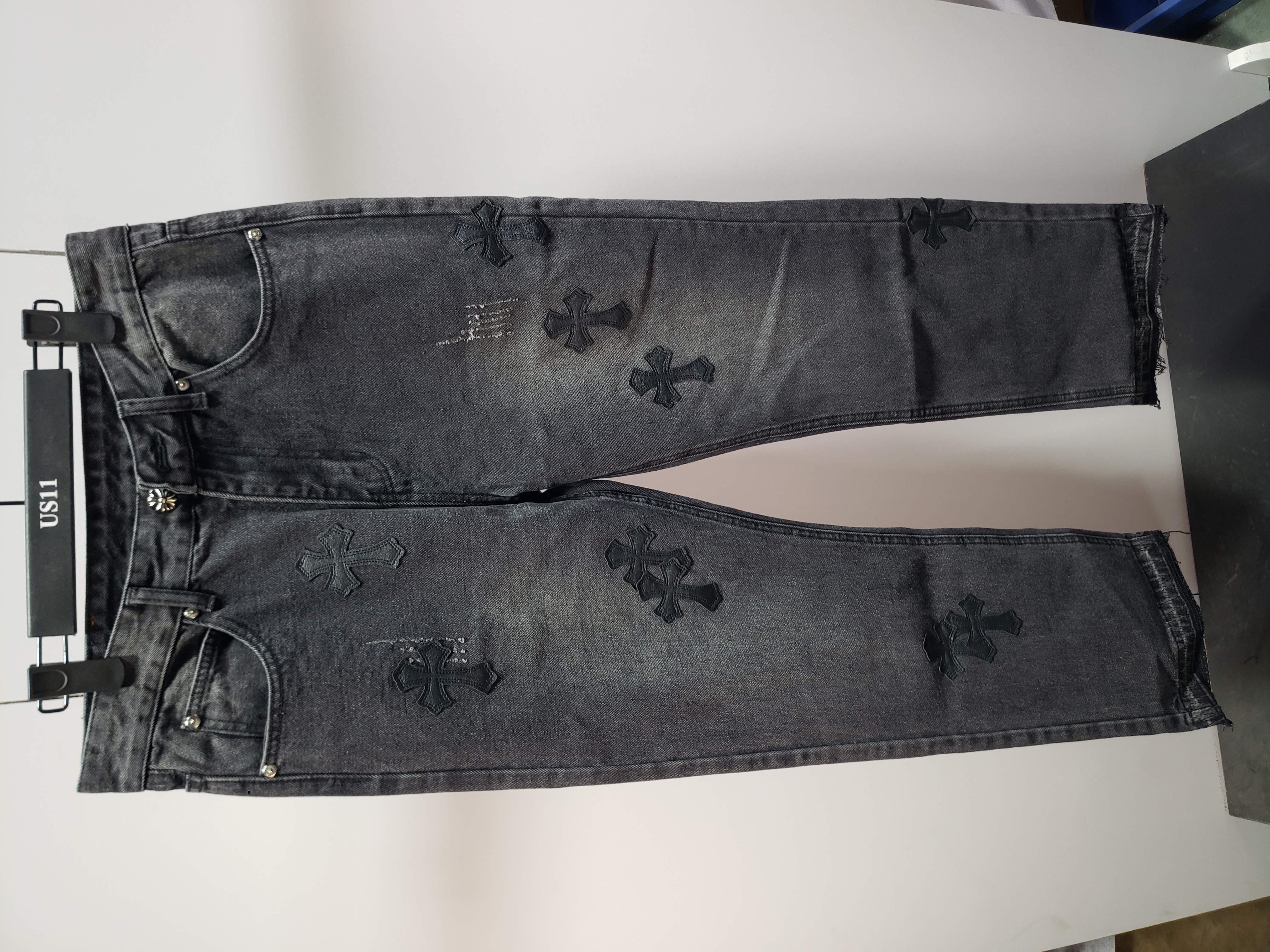 Chrome Hearts Leather Cross Black Jean CK 2402023014 review Stockicks 01