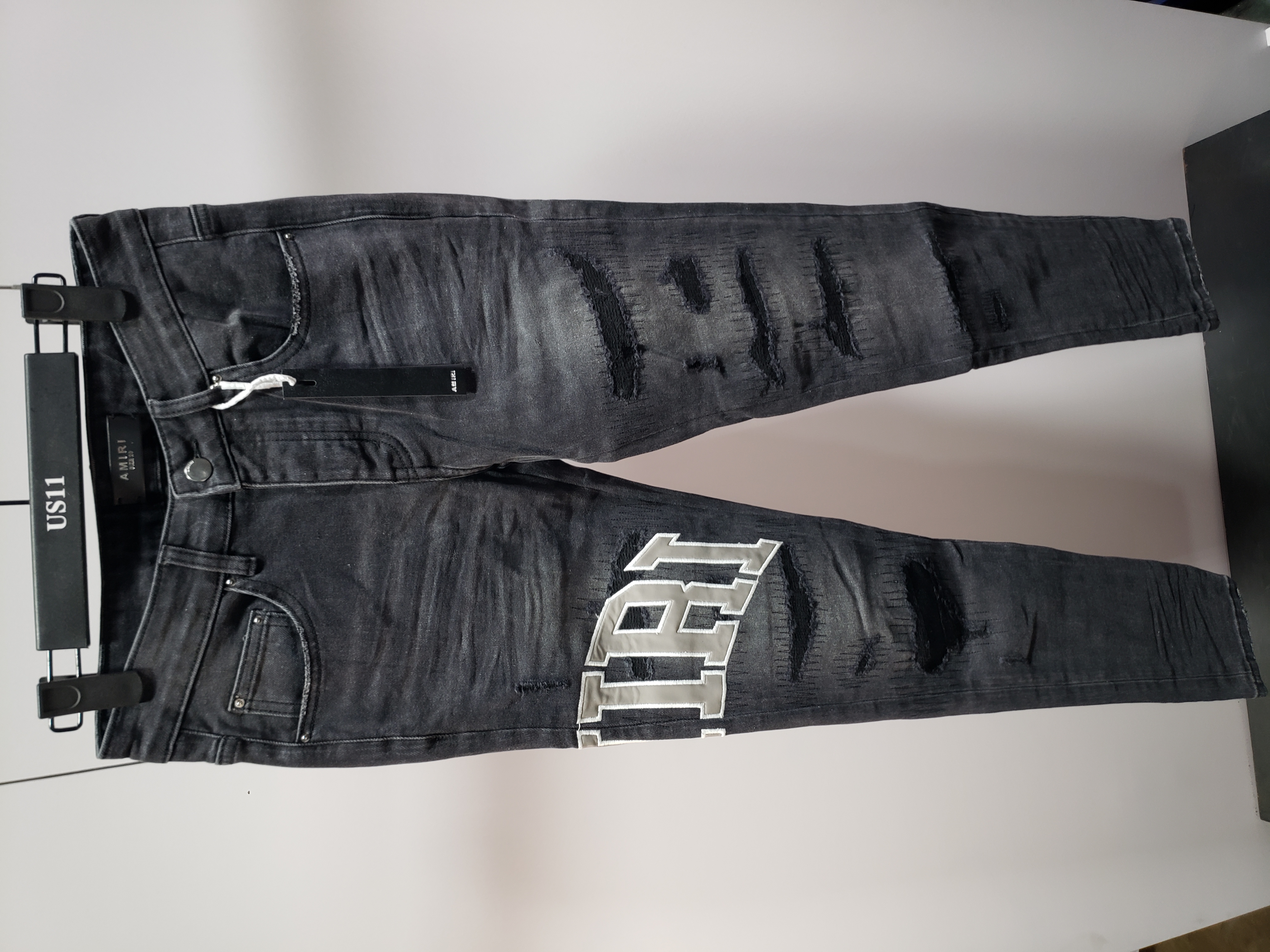 Amiri Jean 8903 review Stockicks 01