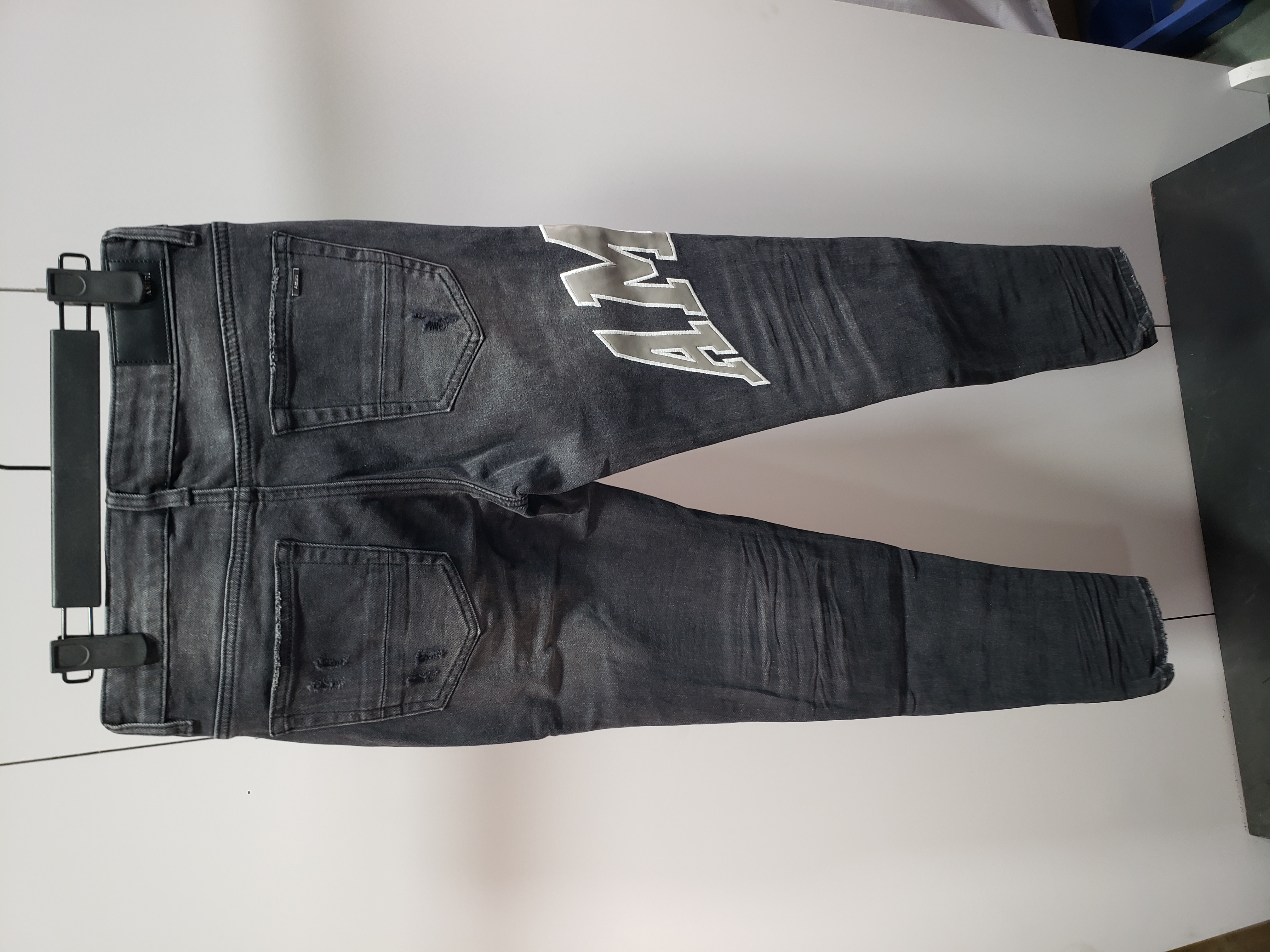 Amiri Jean 8903 review Stockicks 05