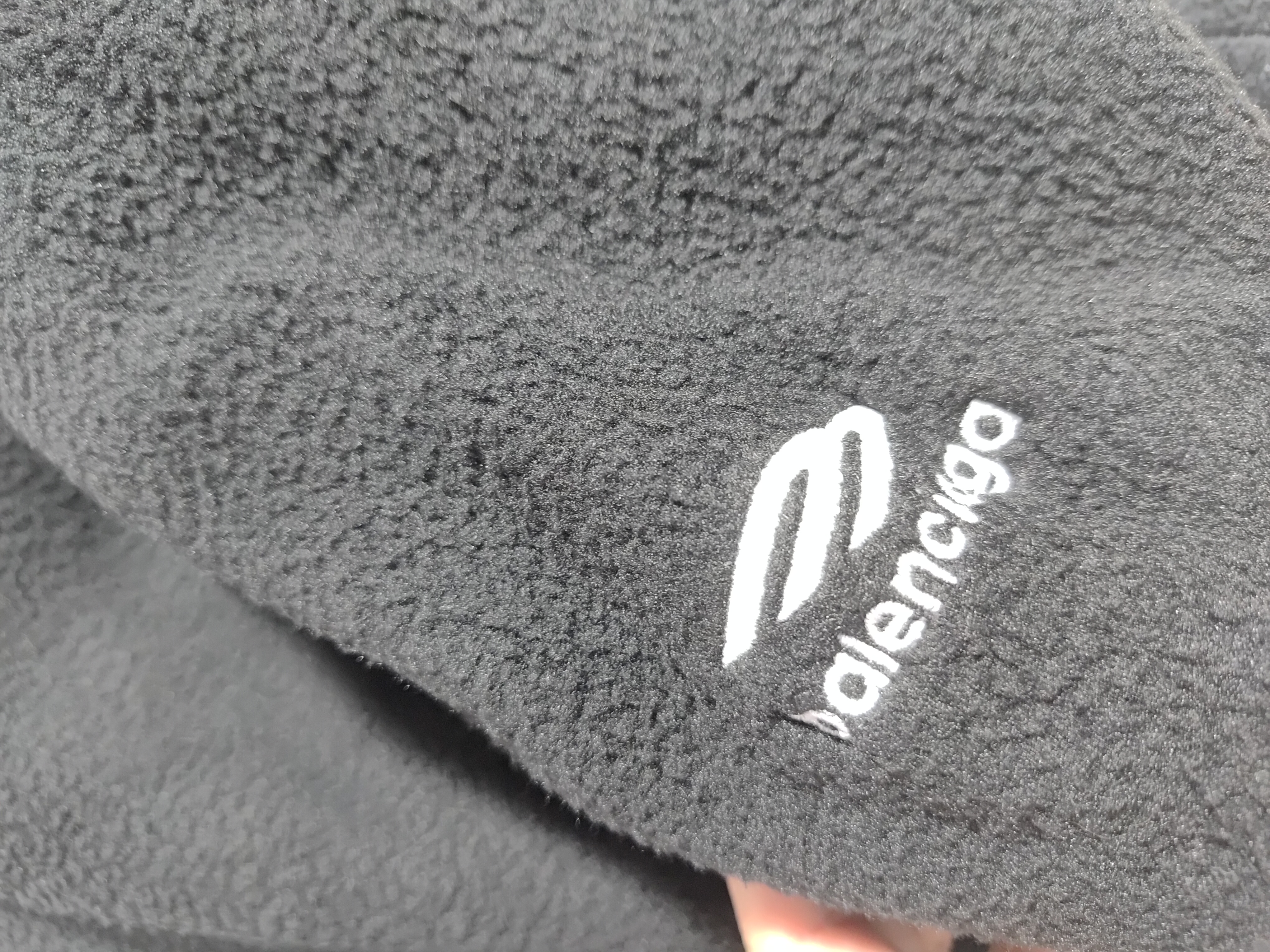 Balenciaga 24FW Teddy Fleece Ski Hoodie review Stockicks 04