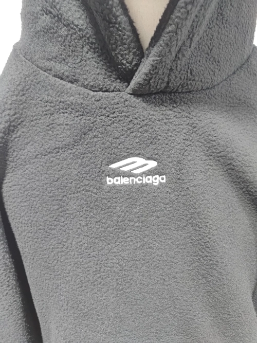 Balenciaga 24FW Teddy Fleece Ski Hoodie review 