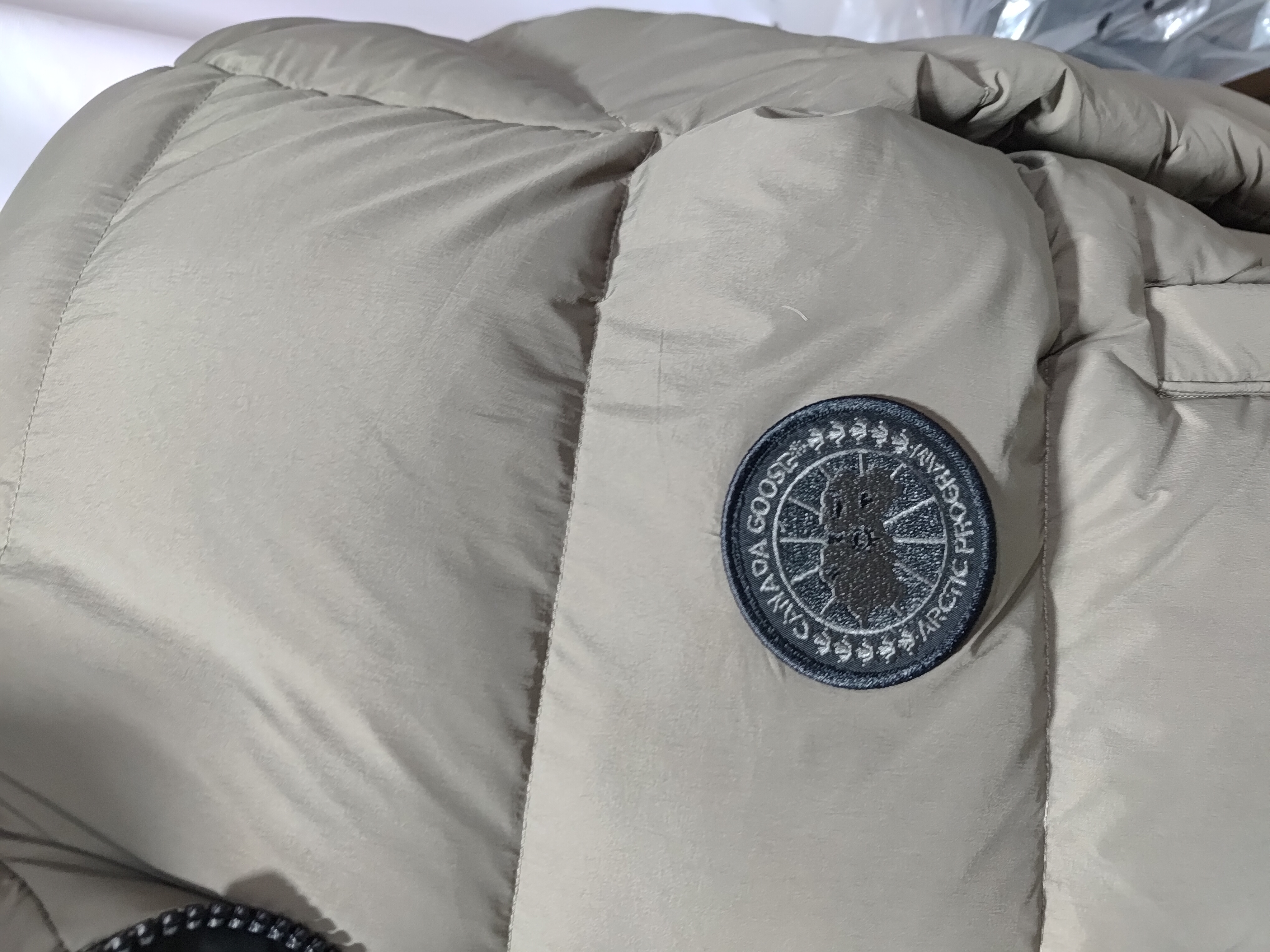 Canada Goose Wyndham Parka Brown Down Jacket review Stockicks 00