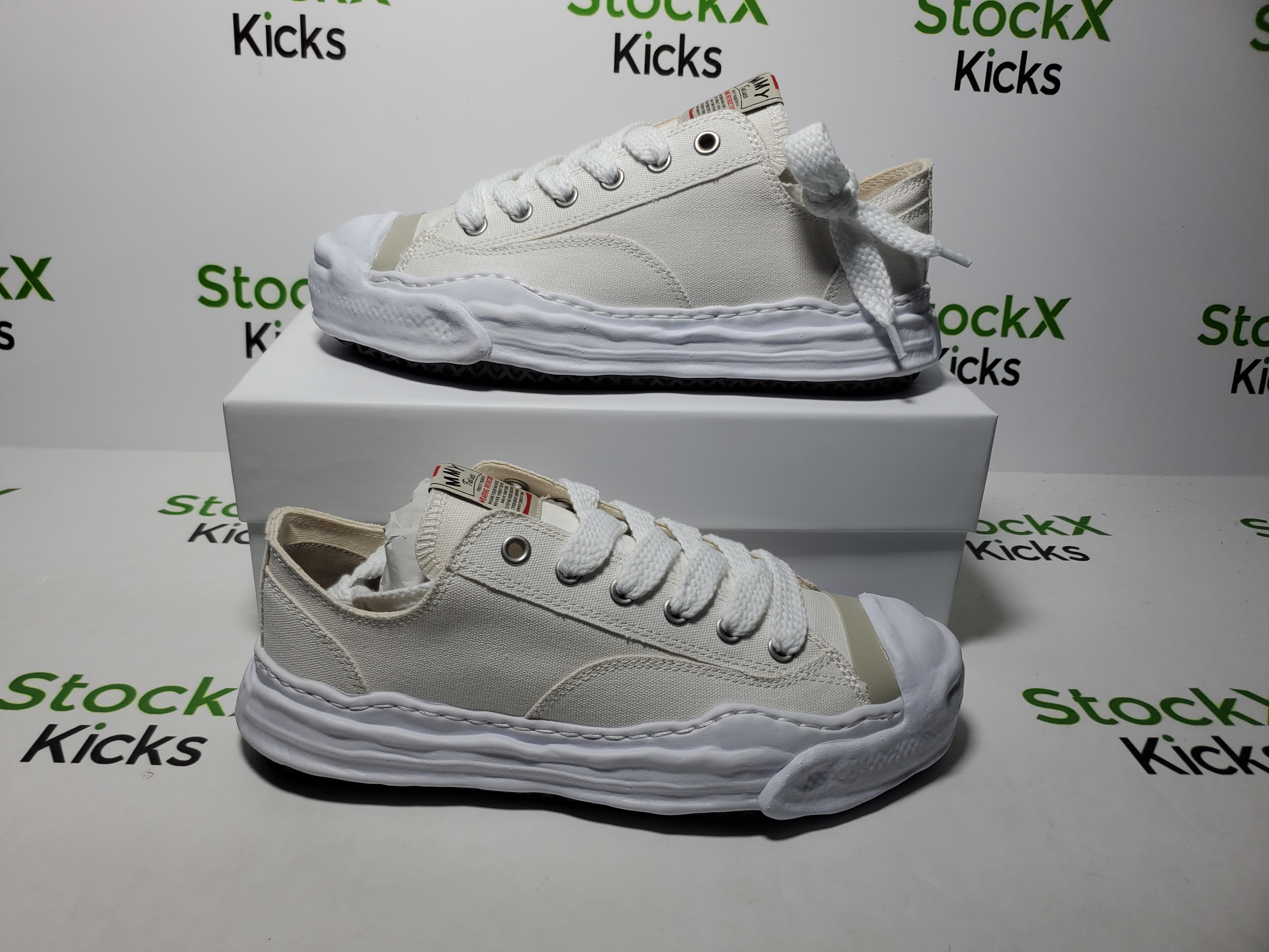 MIHARA YASUHIRO White NO.778 review Stockicks 05