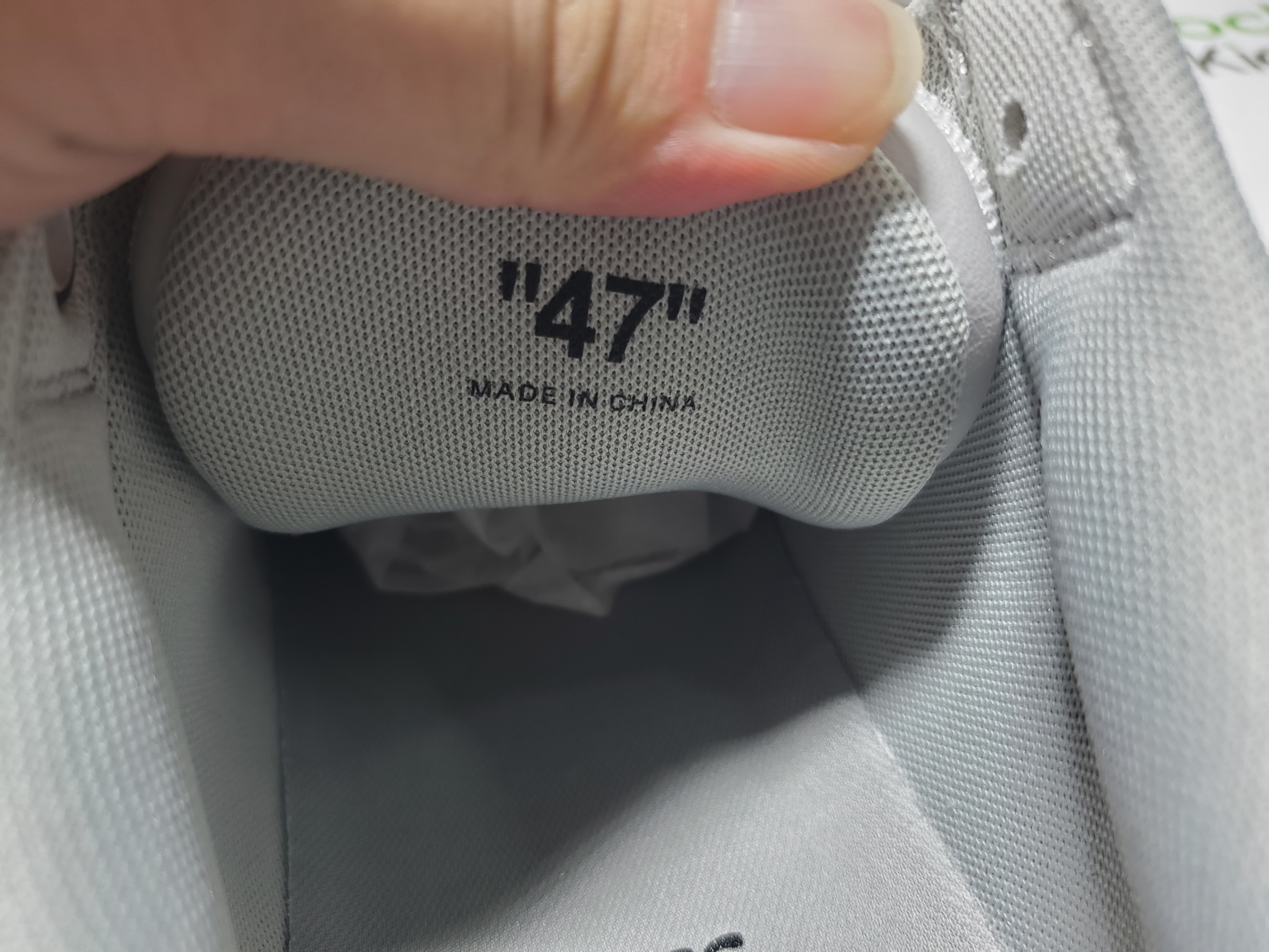 PK God Batch OFF-WHITE Out Of Office OOO Low Tops Black And White Gray OMIA189F 22LEA001 0709 review Stockicks 02