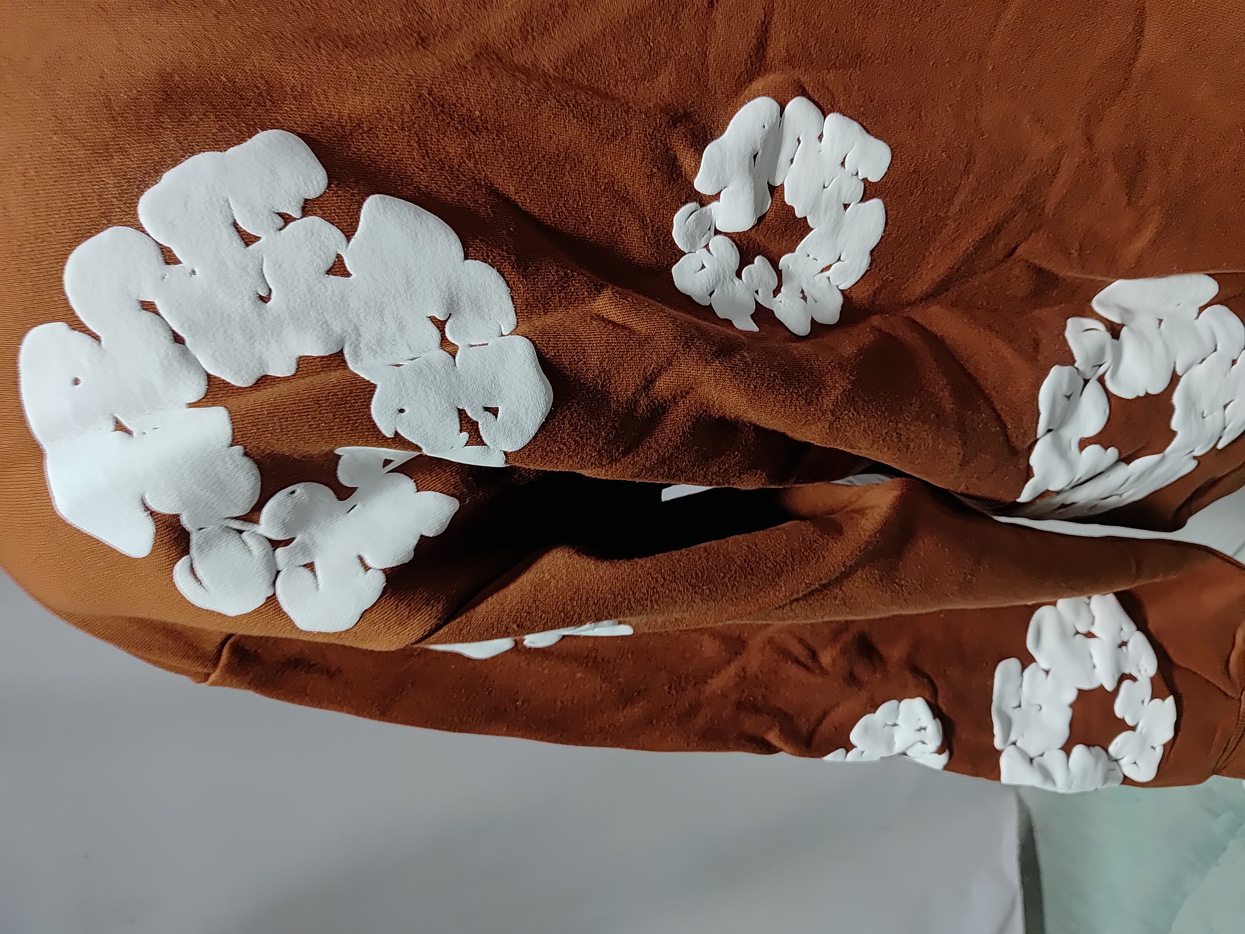 Denim Tears The Cotton Wreath Sweatshirt Brown Hoodie review Stockicks 06