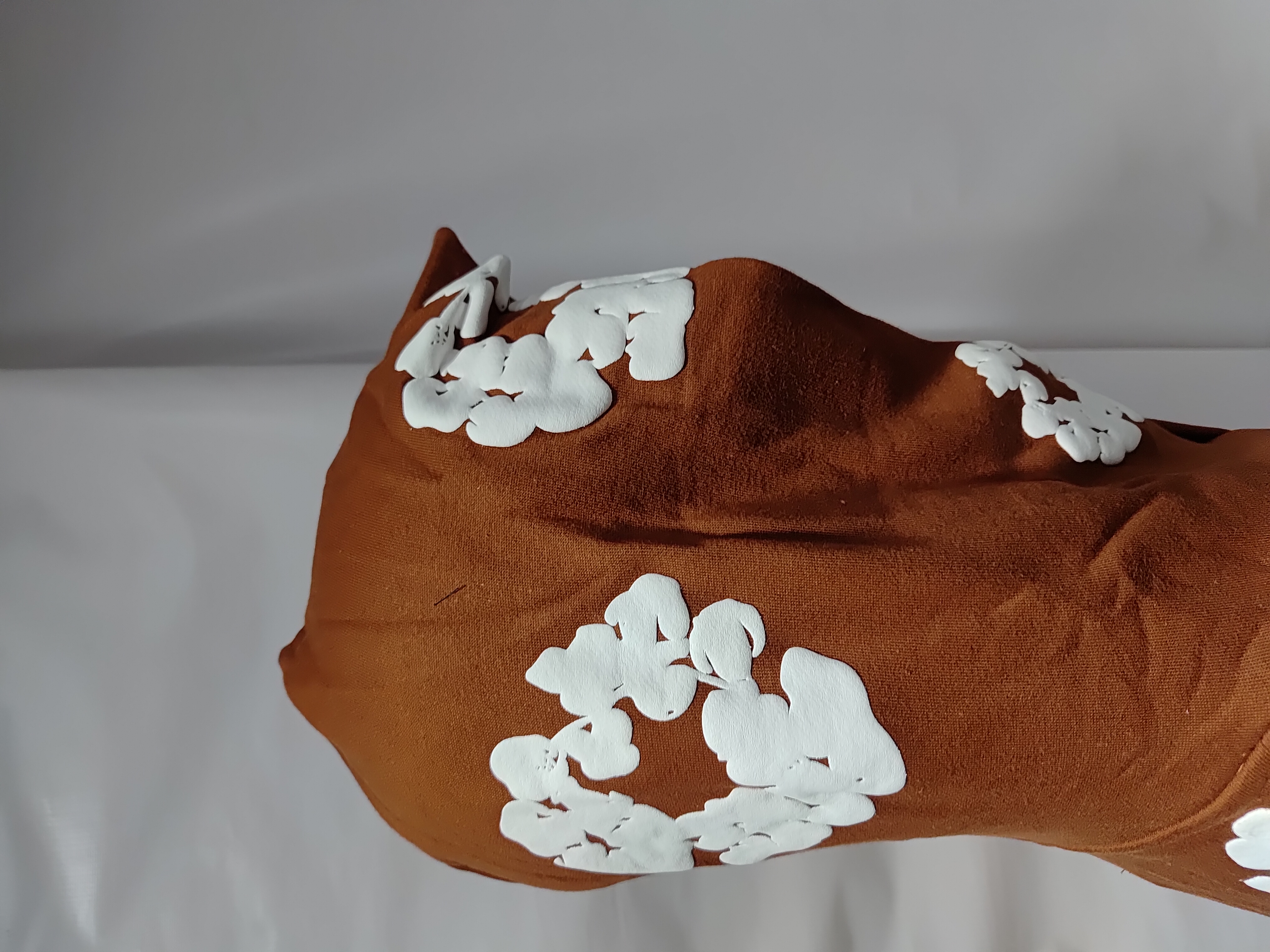 Denim Tears The Cotton Wreath Sweatshirt Brown Hoodie review Stockicks 04