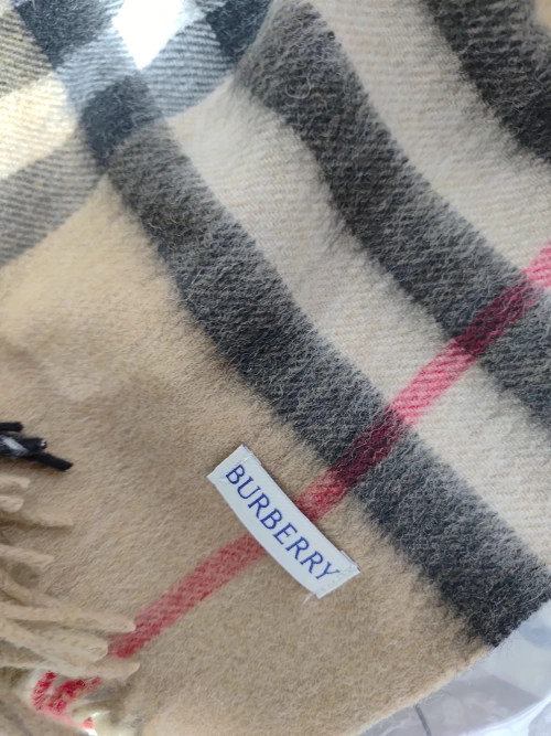 Burberry Check Cashmere Scarf Archive Beige 80767951 review 