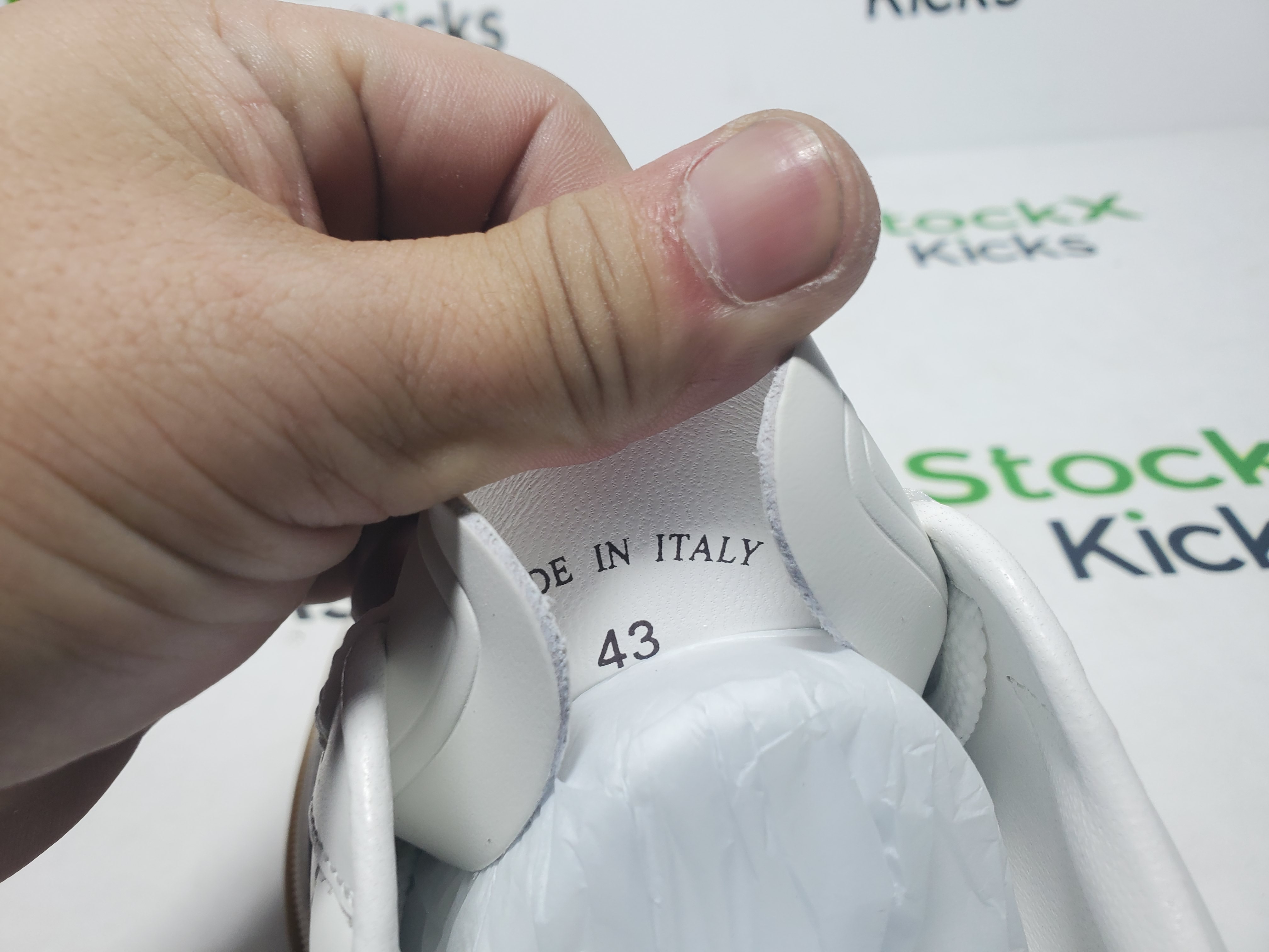 Loro Piana Tennnis Walk White FAN40661000 review Stockicks 06