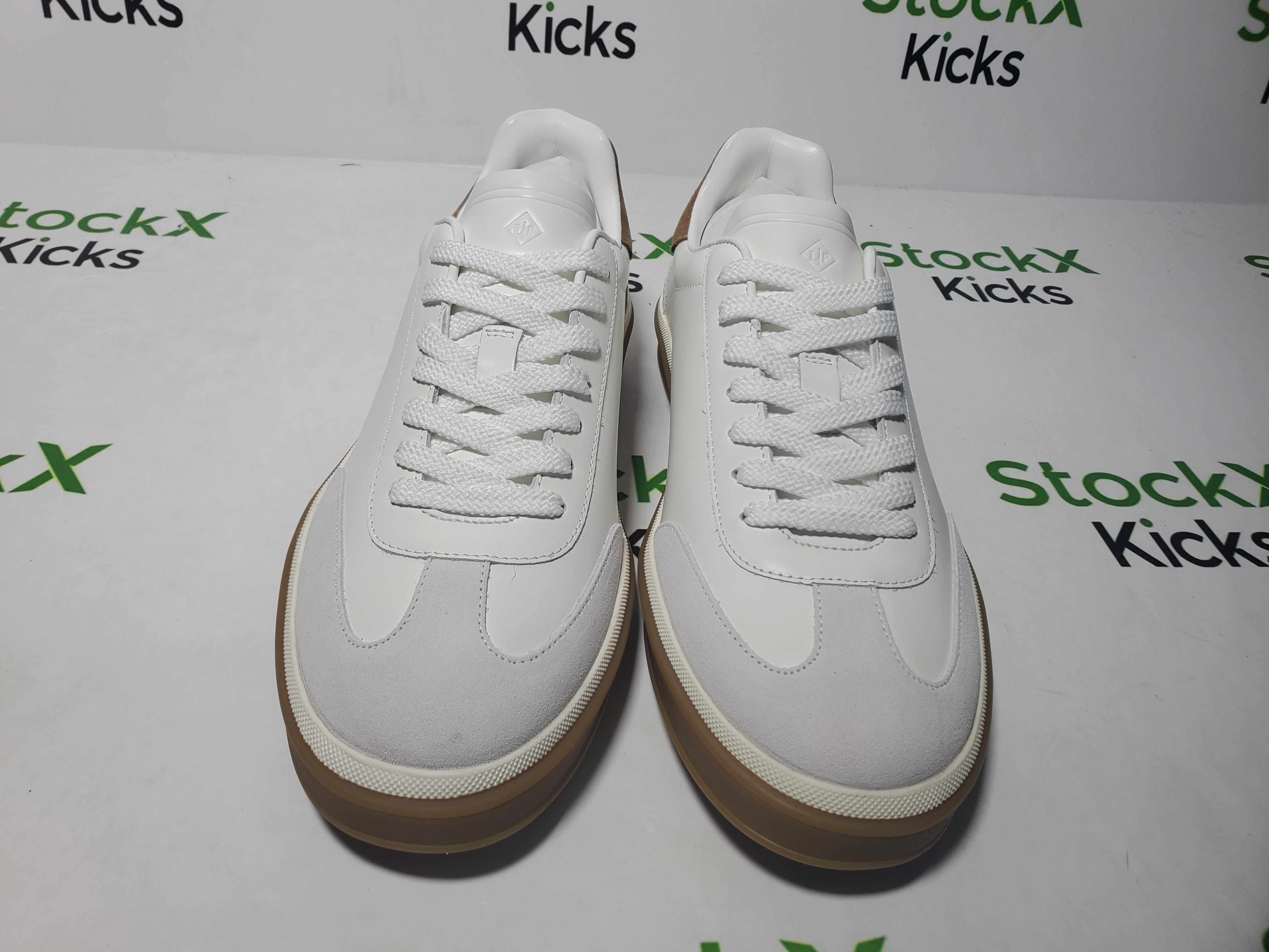 Loro Piana Tennnis Walk White FAN40661000 review Stockicks 04