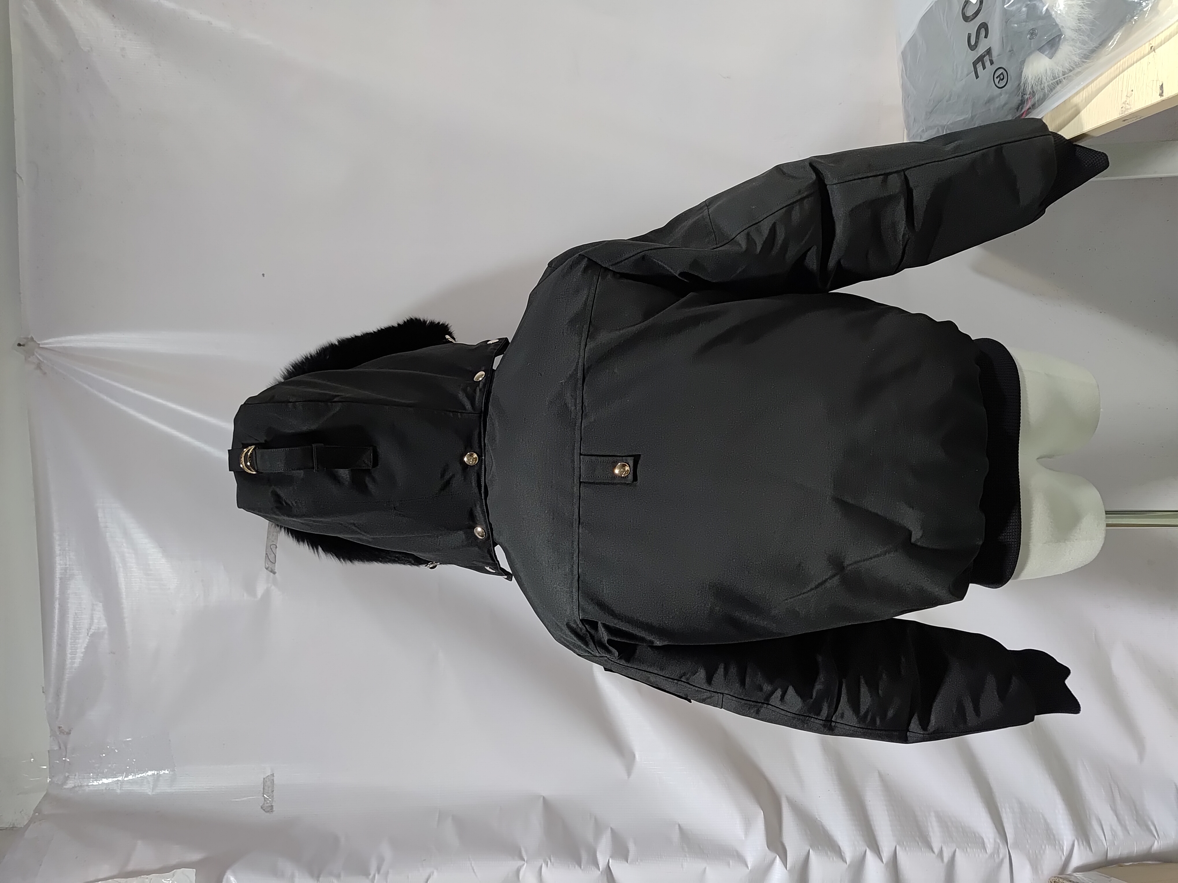 Moose Knuckles Gold Ballistic Bomber Neoshear（NFC) review Stockicks 05