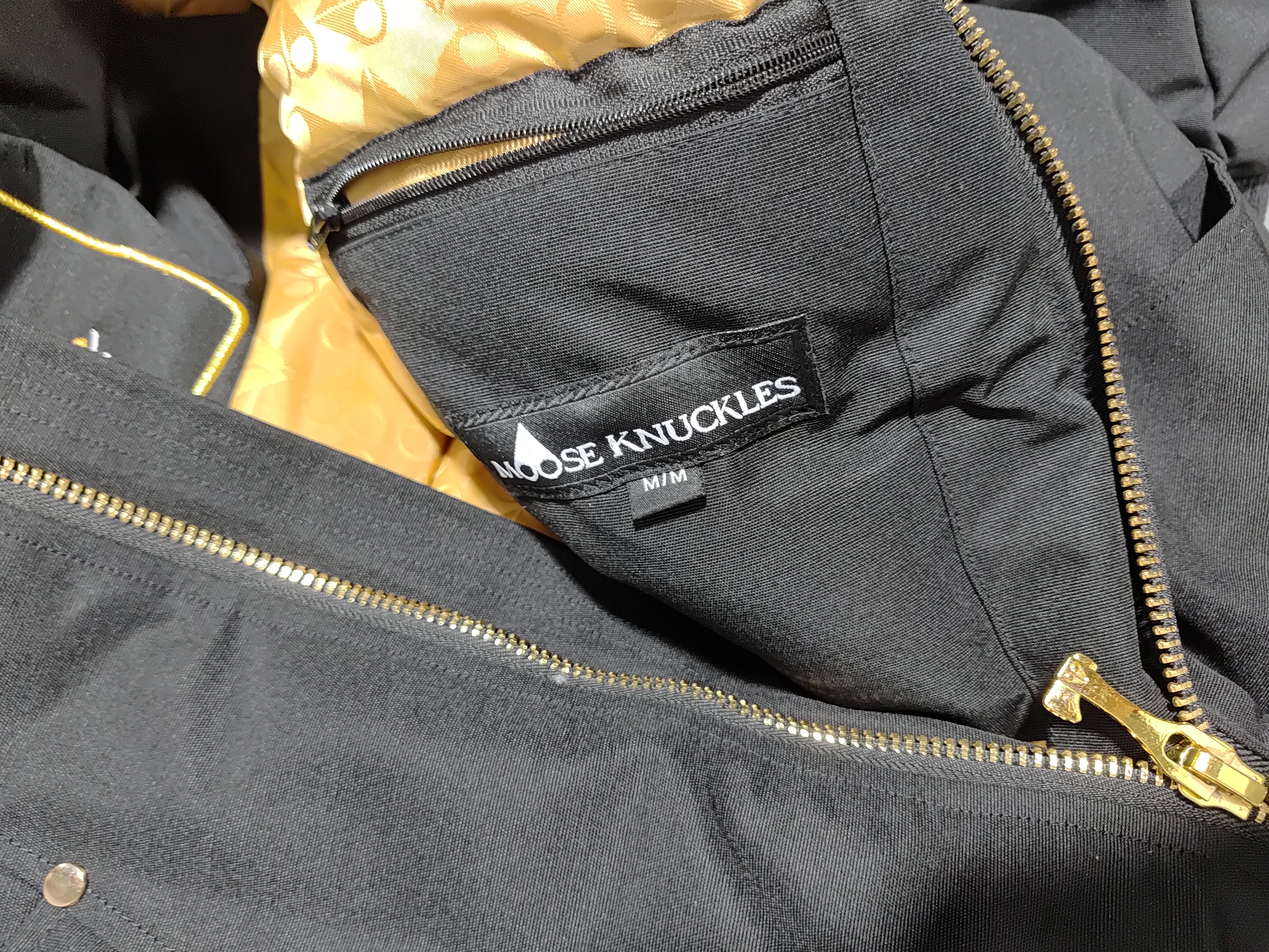 Moose Knuckles Gold Ballistic Bomber Neoshear（NFC) review Stockicks 00