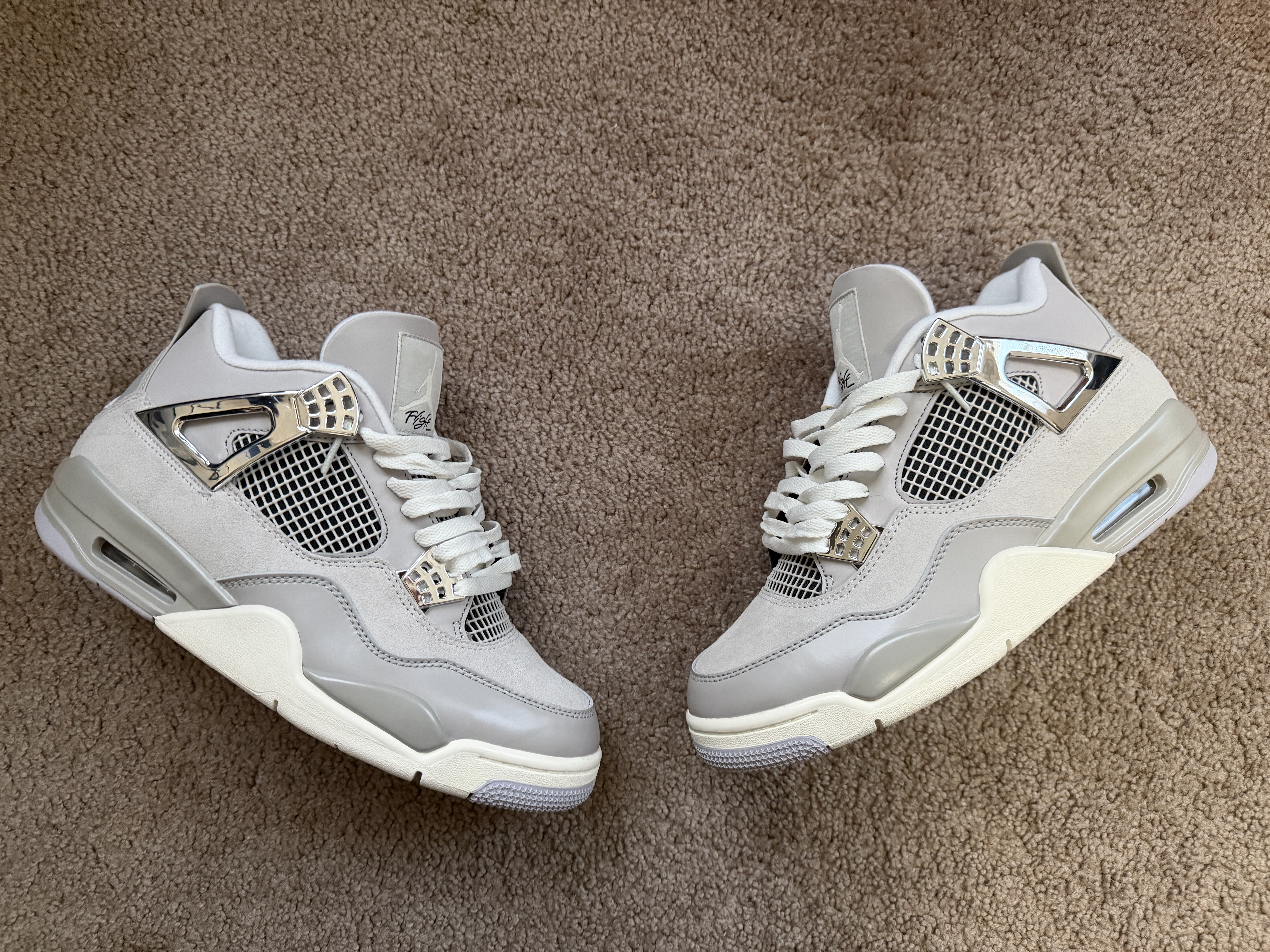 【Christmas Special Offers】PK God Batch Air Jordan 4 WMNS “Frozen Moments” AQ9129-001 review Cam 03