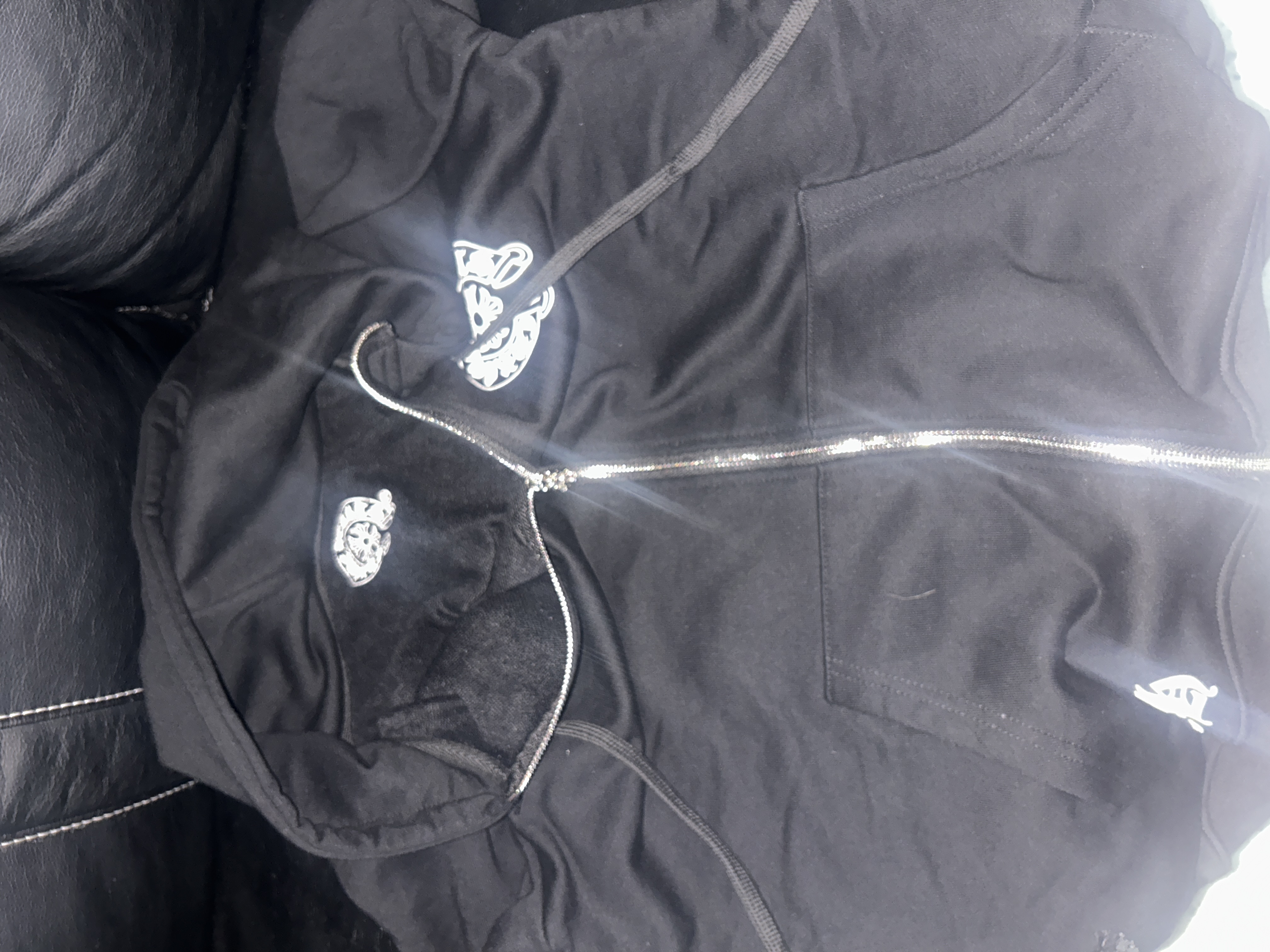 CHROME HEARTS Hoodie K5001 review Lilkirk 00