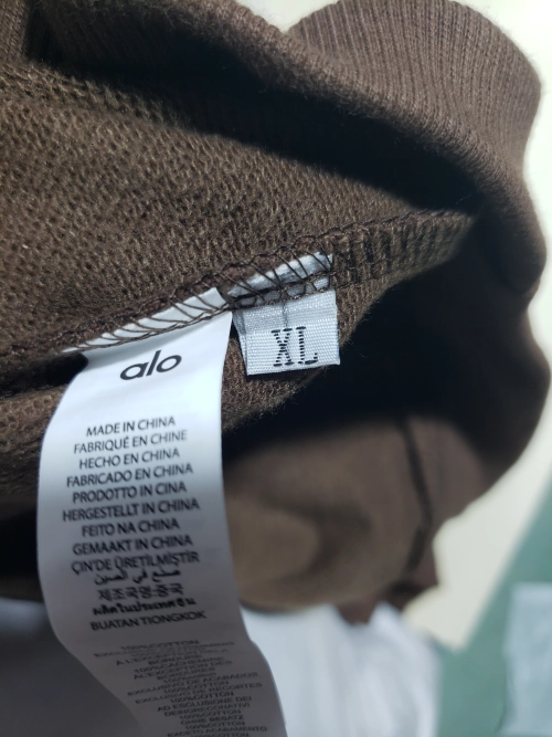 Alo Yoga Accolade Full Zip Hoodie Brown review 
