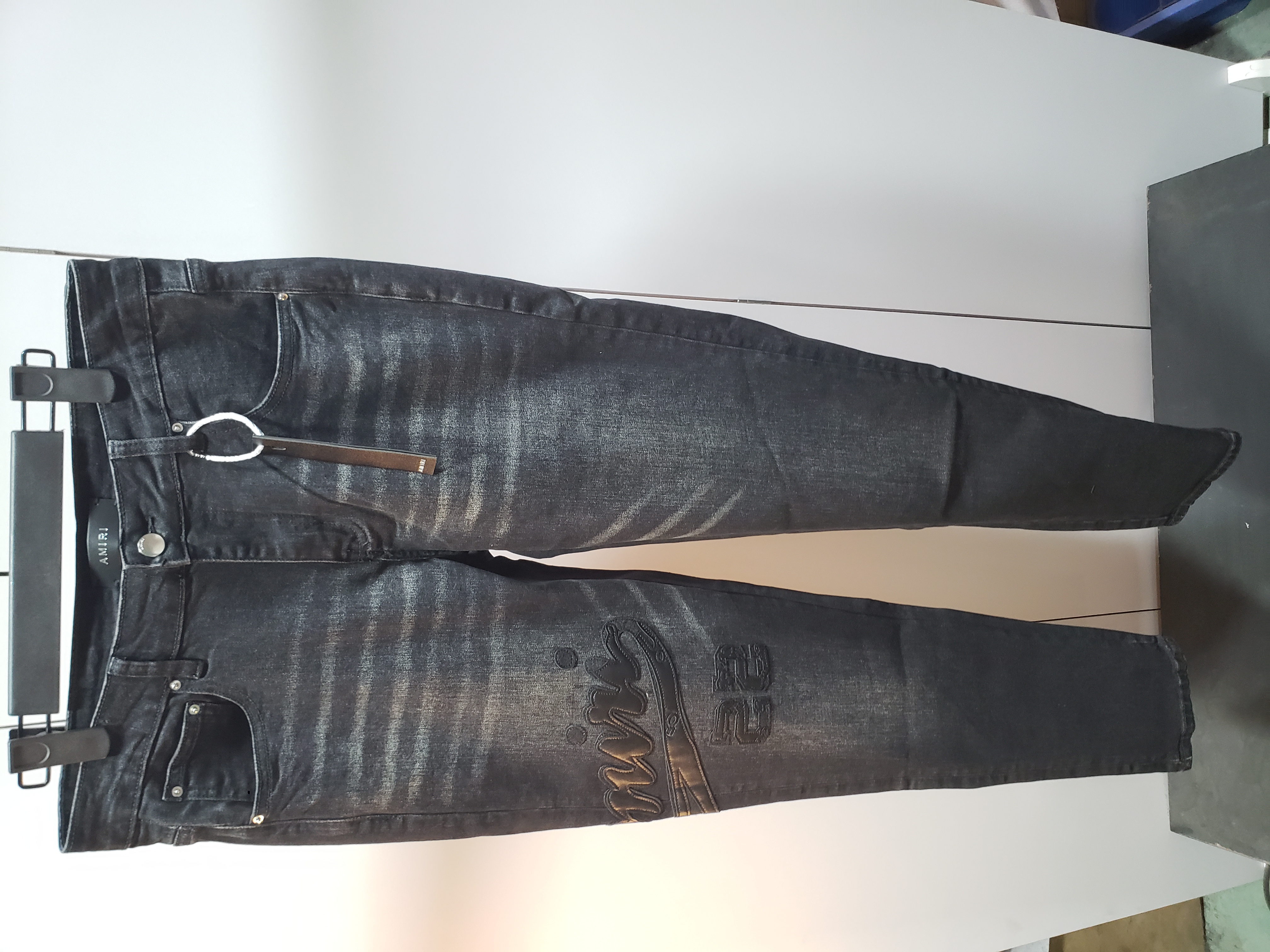 Amiri Jean 1312 review Stockicks 01