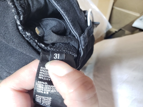 Amiri Jean 1312 review 