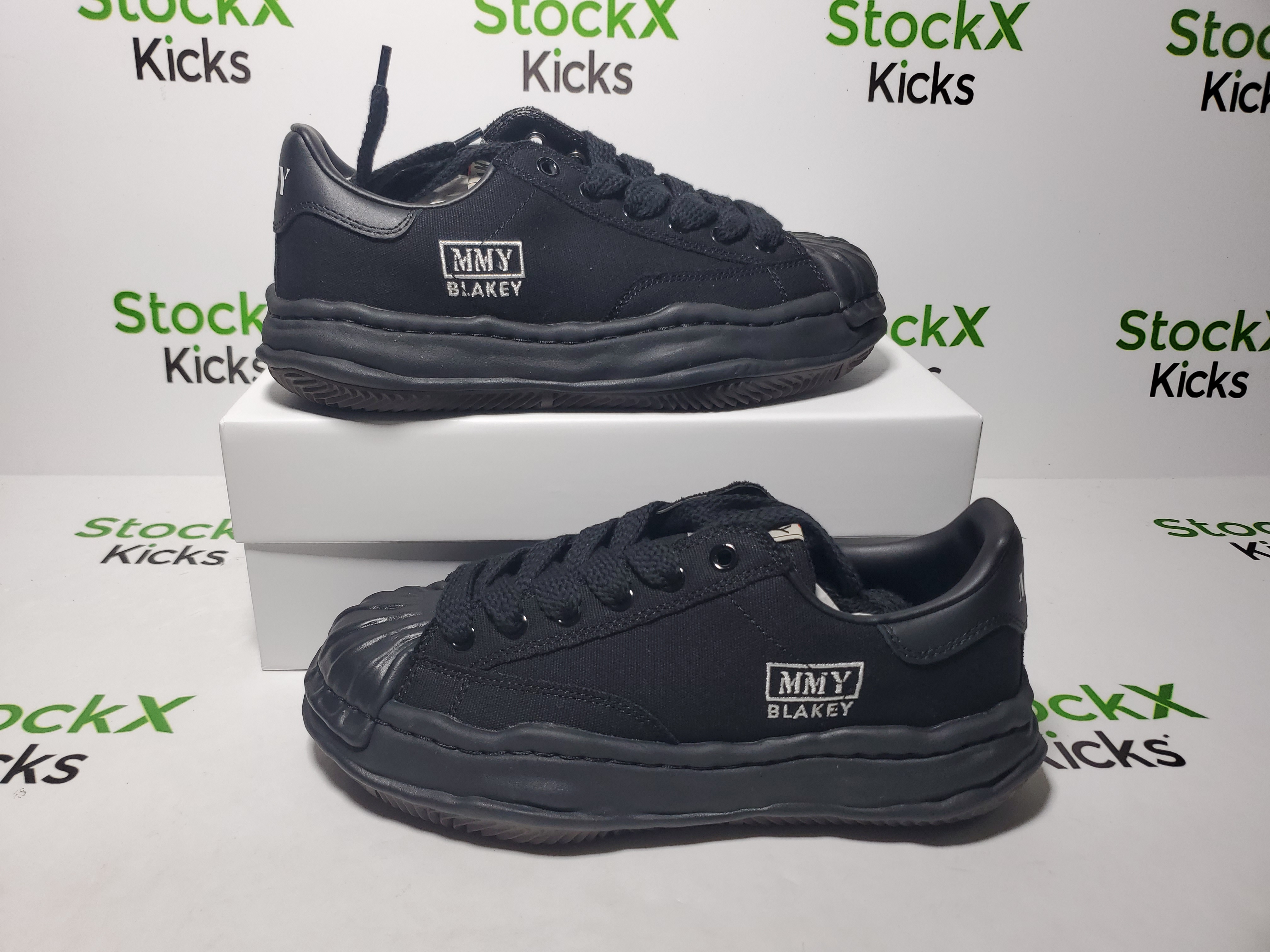 MIHARA YASUHIRO Canvas All Black NO.707 review Stockicks 02