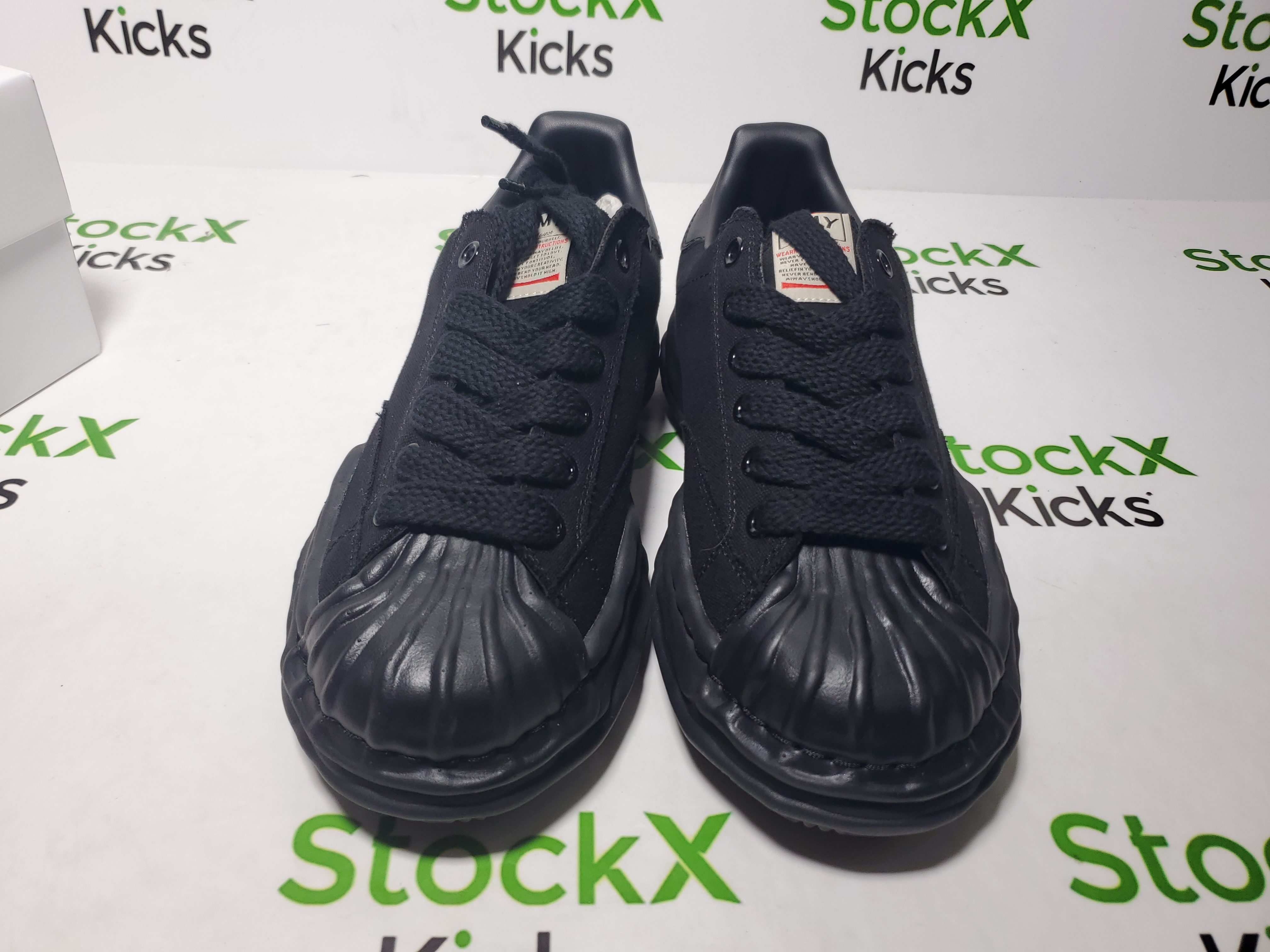 MIHARA YASUHIRO Canvas All Black NO.707 review Stockicks 04