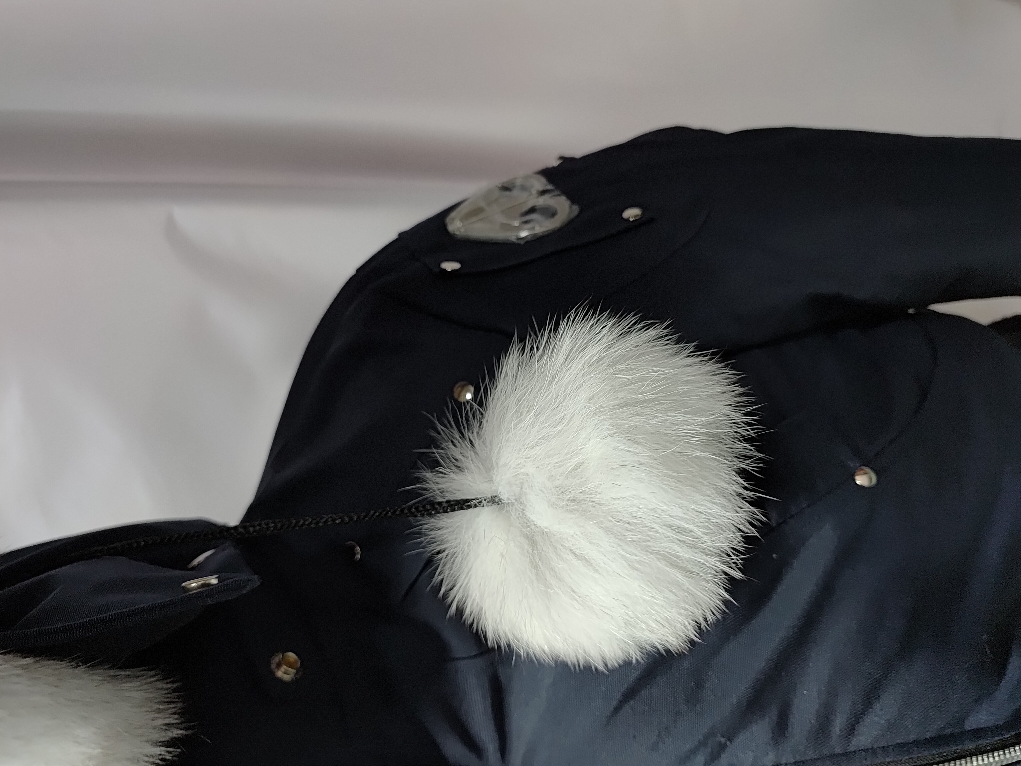 Moose Knuckles Women's Debbie Shearling Bomber Jacket Dark Blue With A Pom-Pom review Stockicks 04