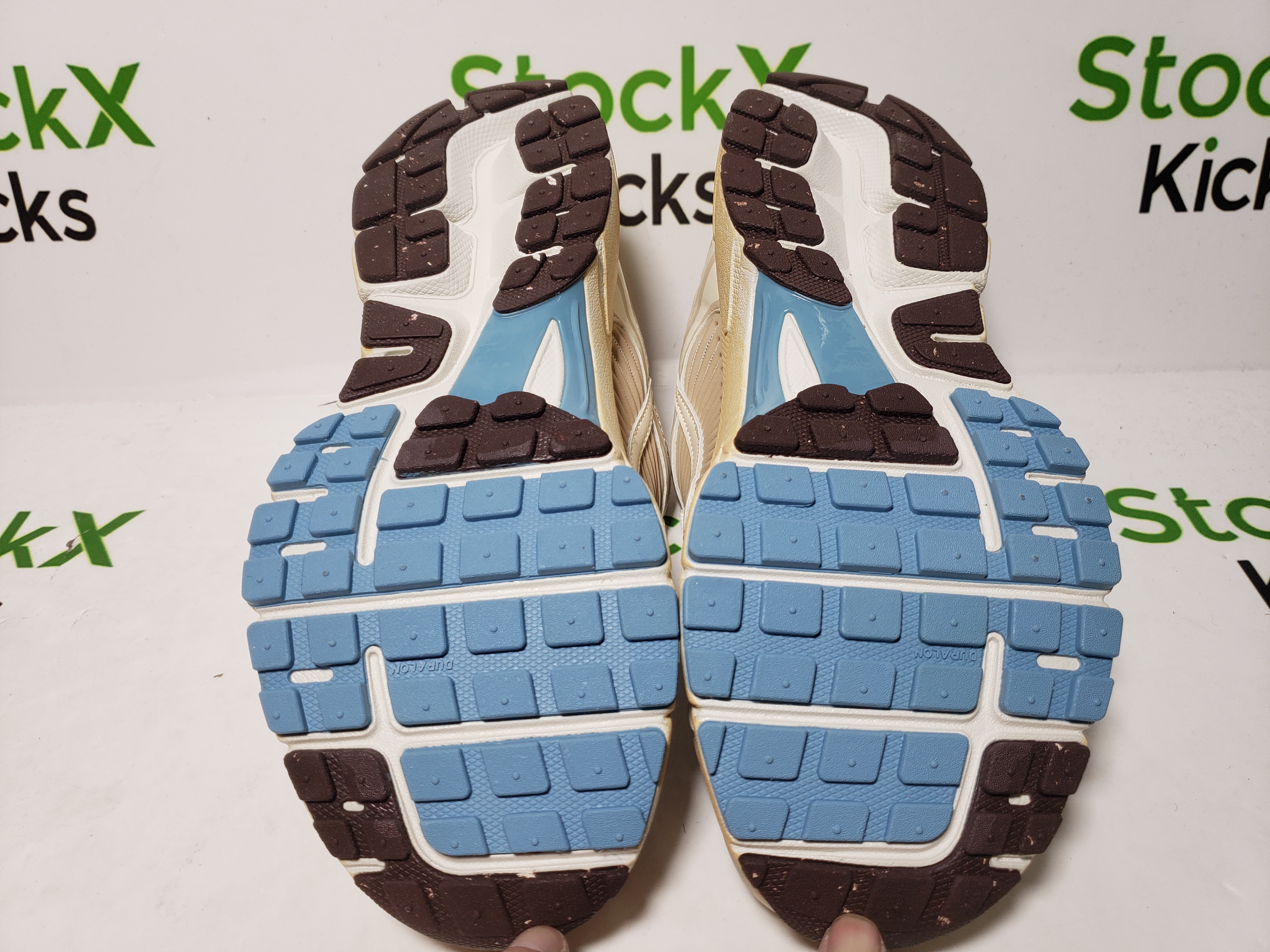 Nike Zoom Vomero 5 Oatmeal FB8825-111 review Stockicks 04