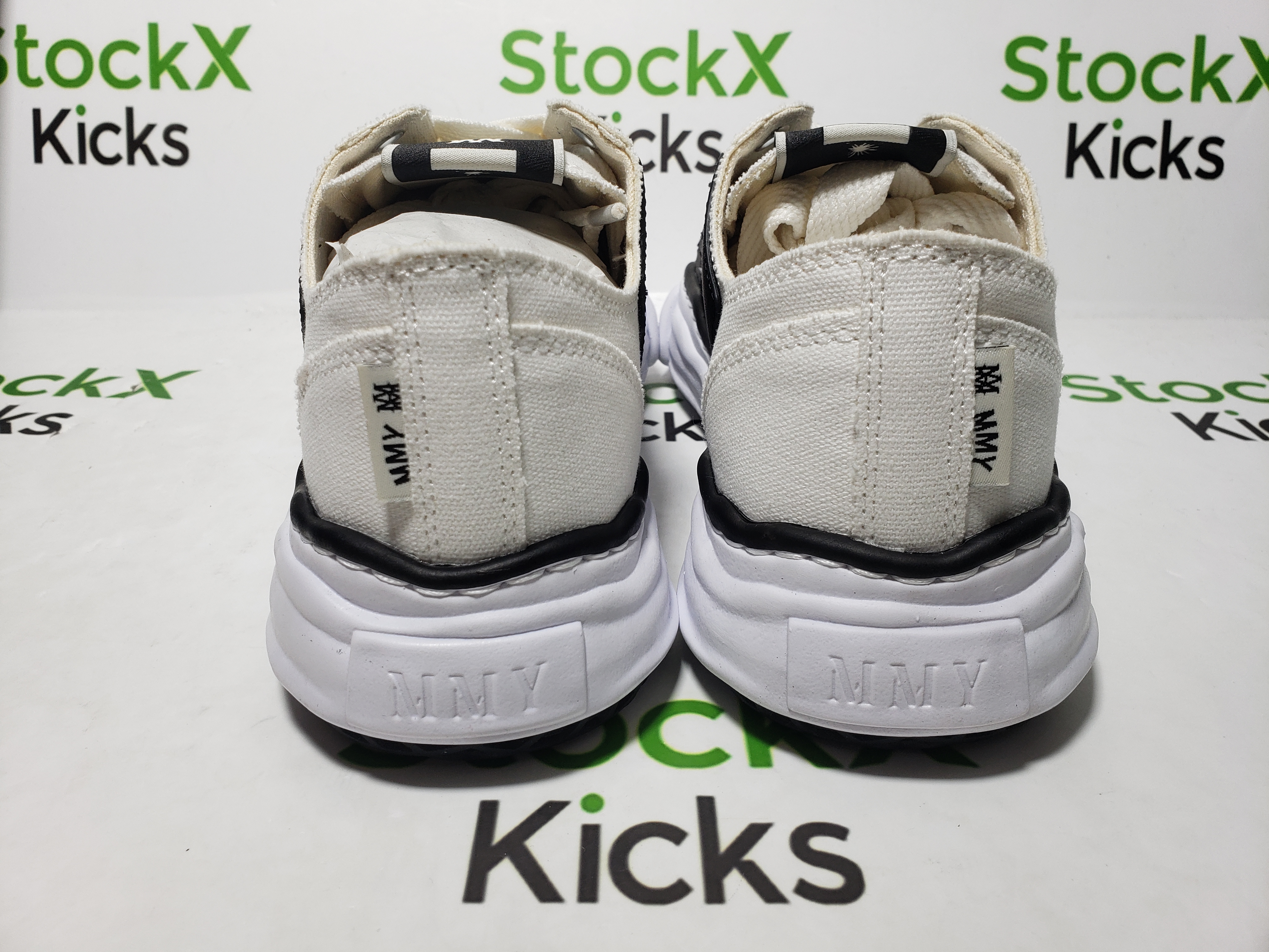 MIHARA YASUHIRO Black And White Bones NO.729 review Stockicks 02