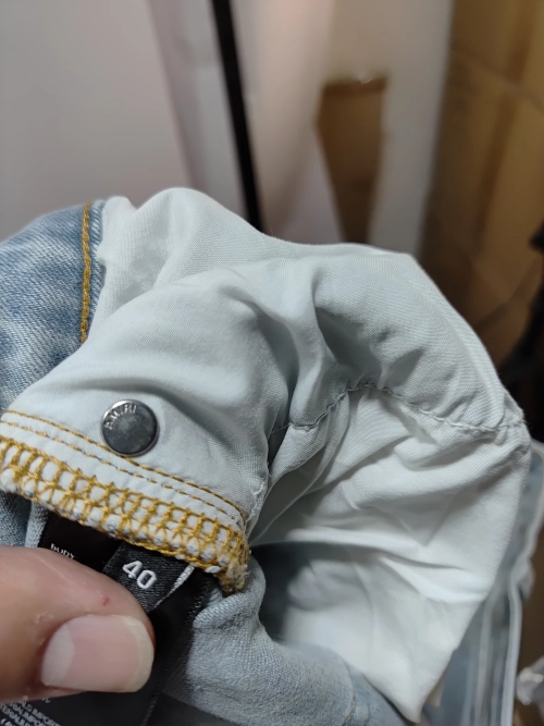 Amiri Jean 8920 review 