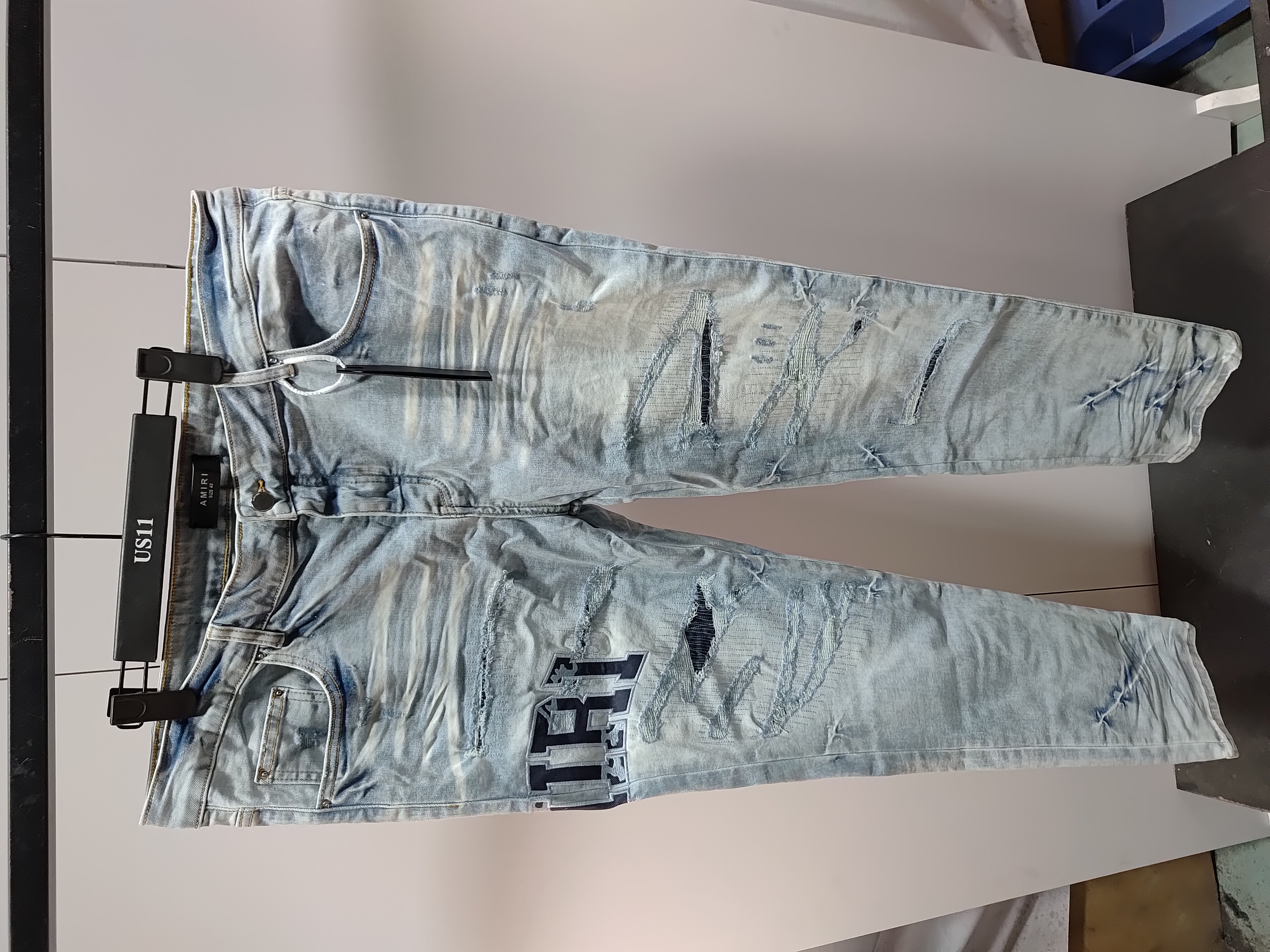 Amiri Jean 8920 review Stockicks 01