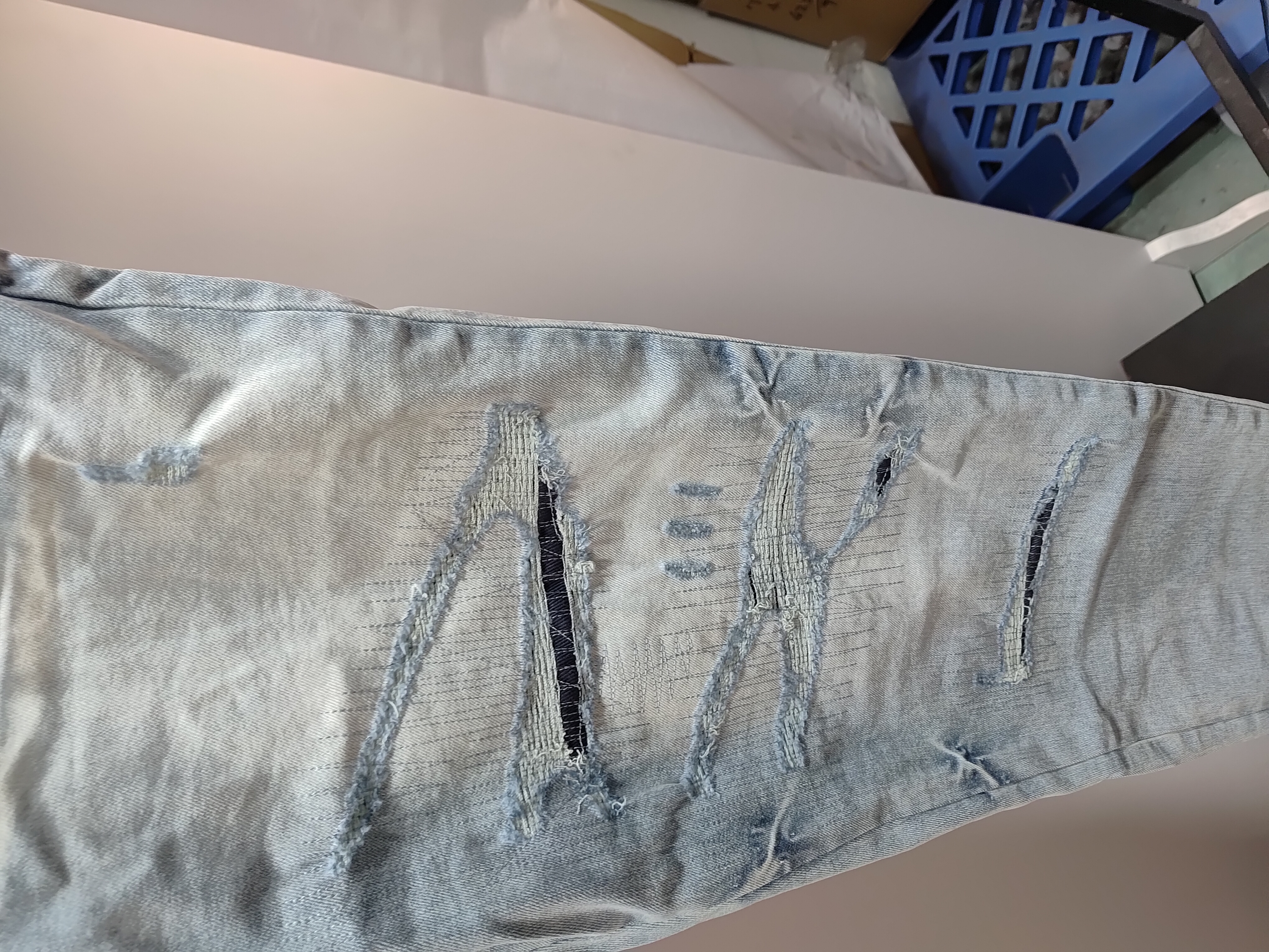 Amiri Jean 8920 review Stockicks 03