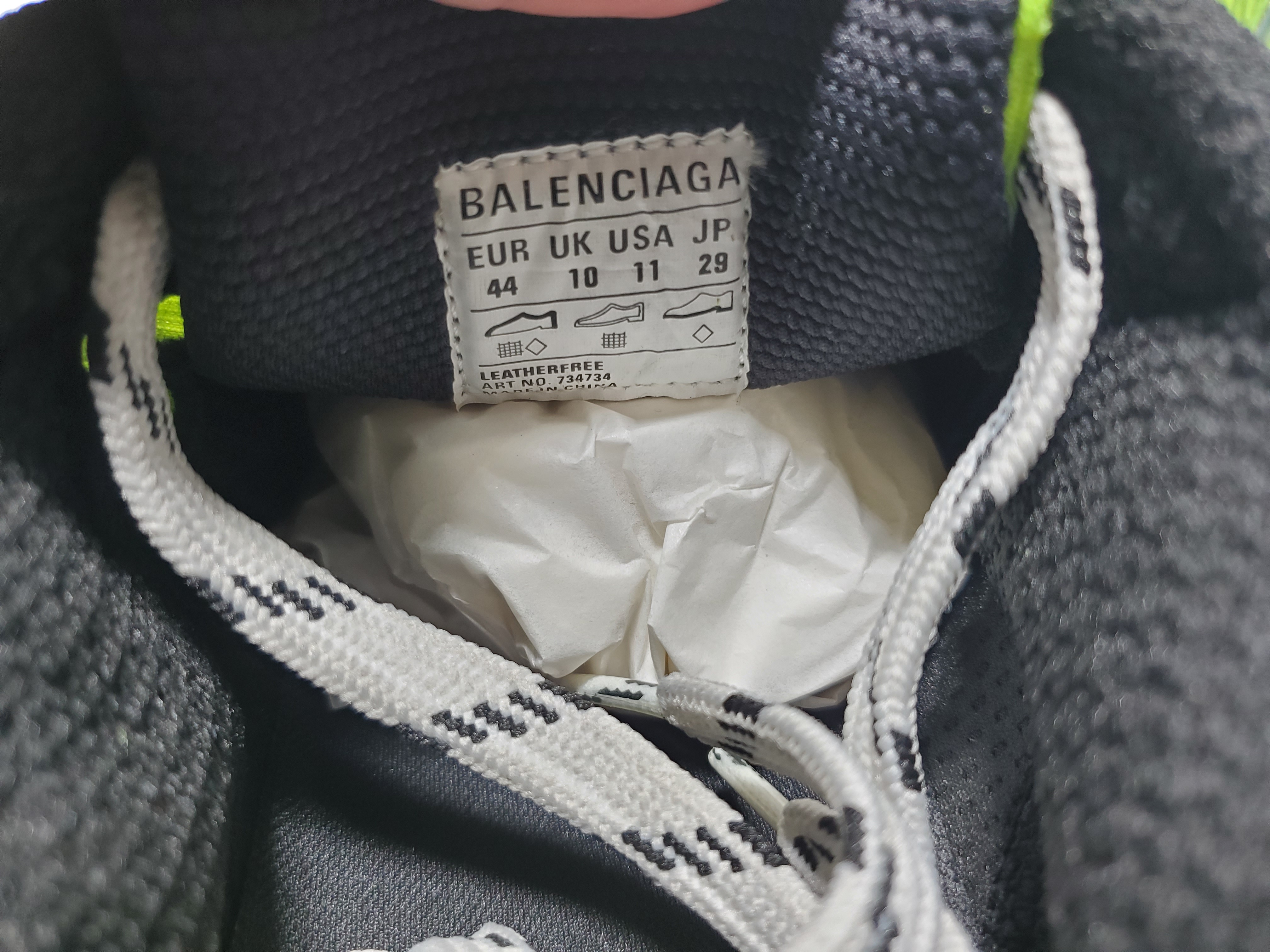 Balenciaga 3XL Sneaker Black Fluorescent Green 734734 W3XL6 7019 review Stockicks 02