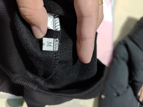 Alo Yoga Accolade 1/4 Zip Pullover Set Black review 