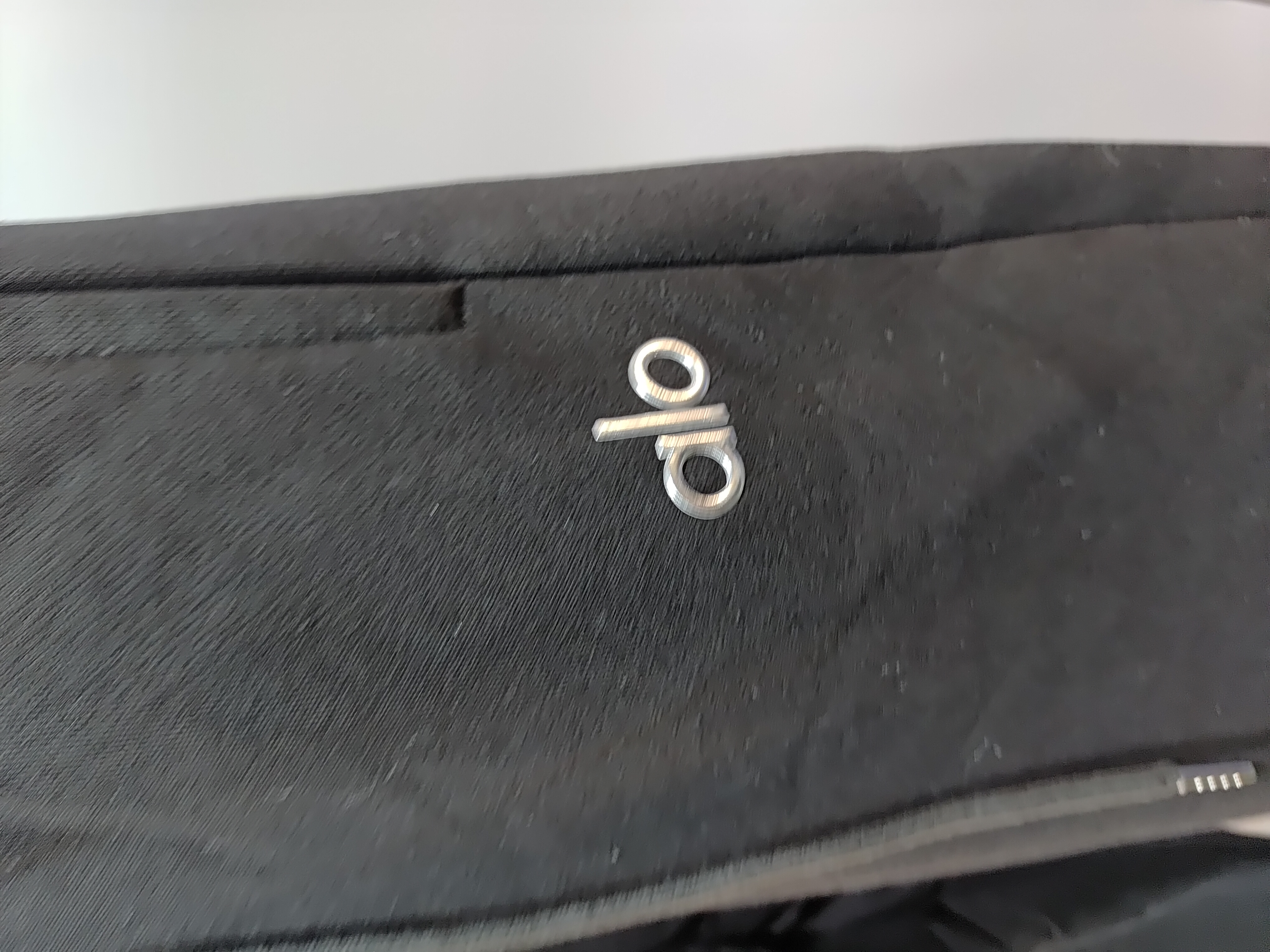 Alo Yoga Accolade 1/4 Zip Pullover Set Black review Stockicks 05