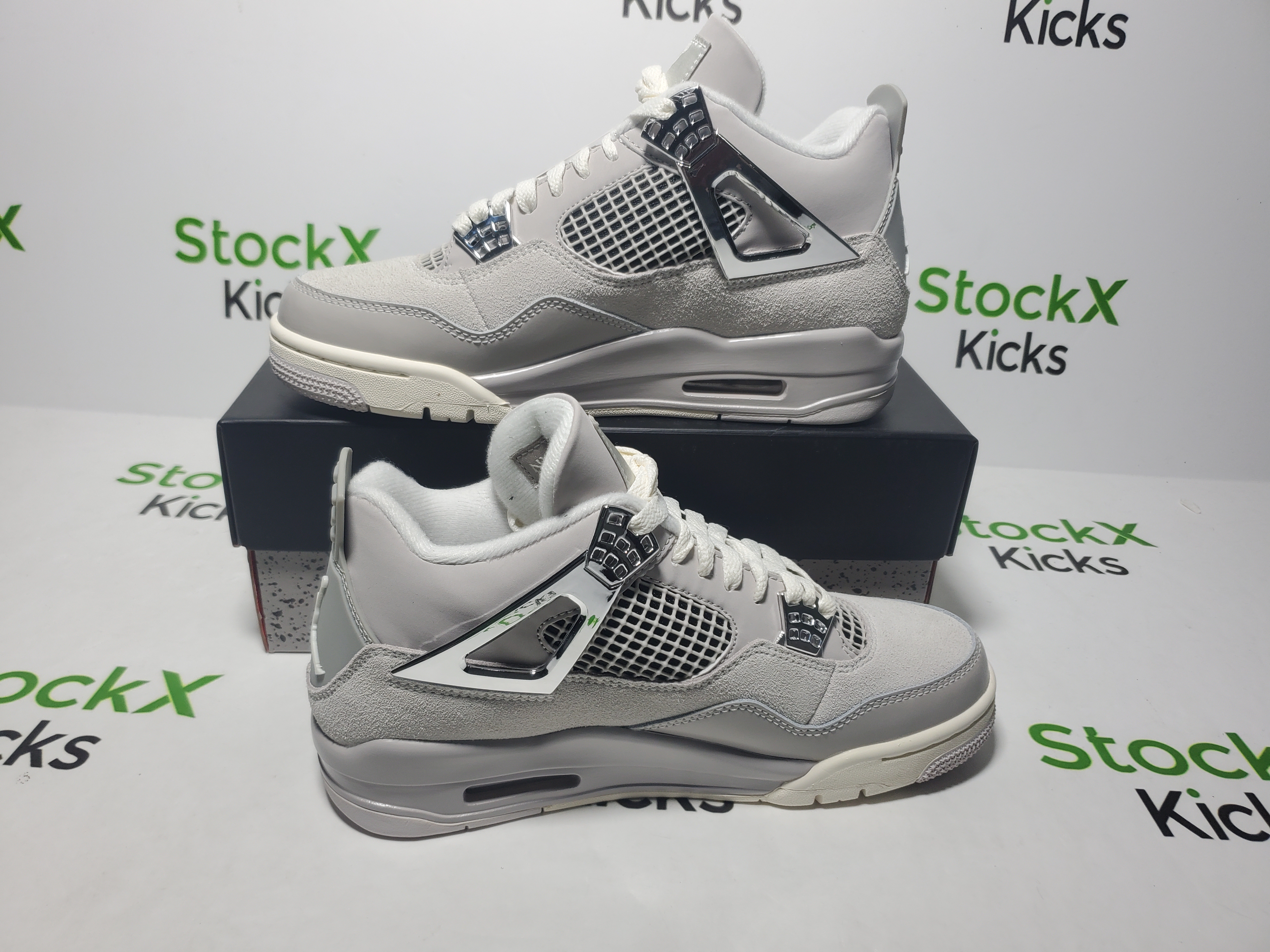 【Special Offers】PK God Batch Air Jordan 4 WMNS “Frozen Moments” AQ9129-001 review Stockicks 02